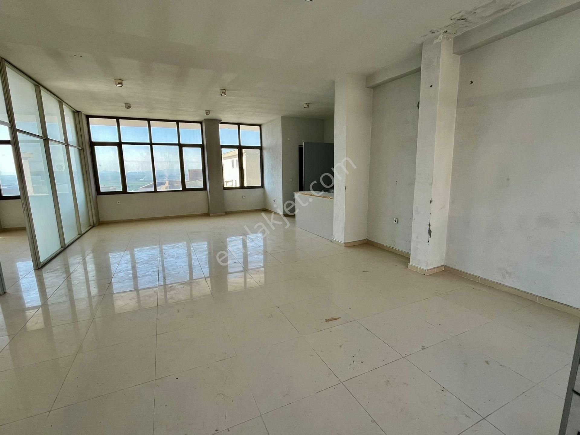 Menemen Ulukent Ulukop. 110+114 M2 Yan Yana İki Kiralık Dükkan - Görsel 12