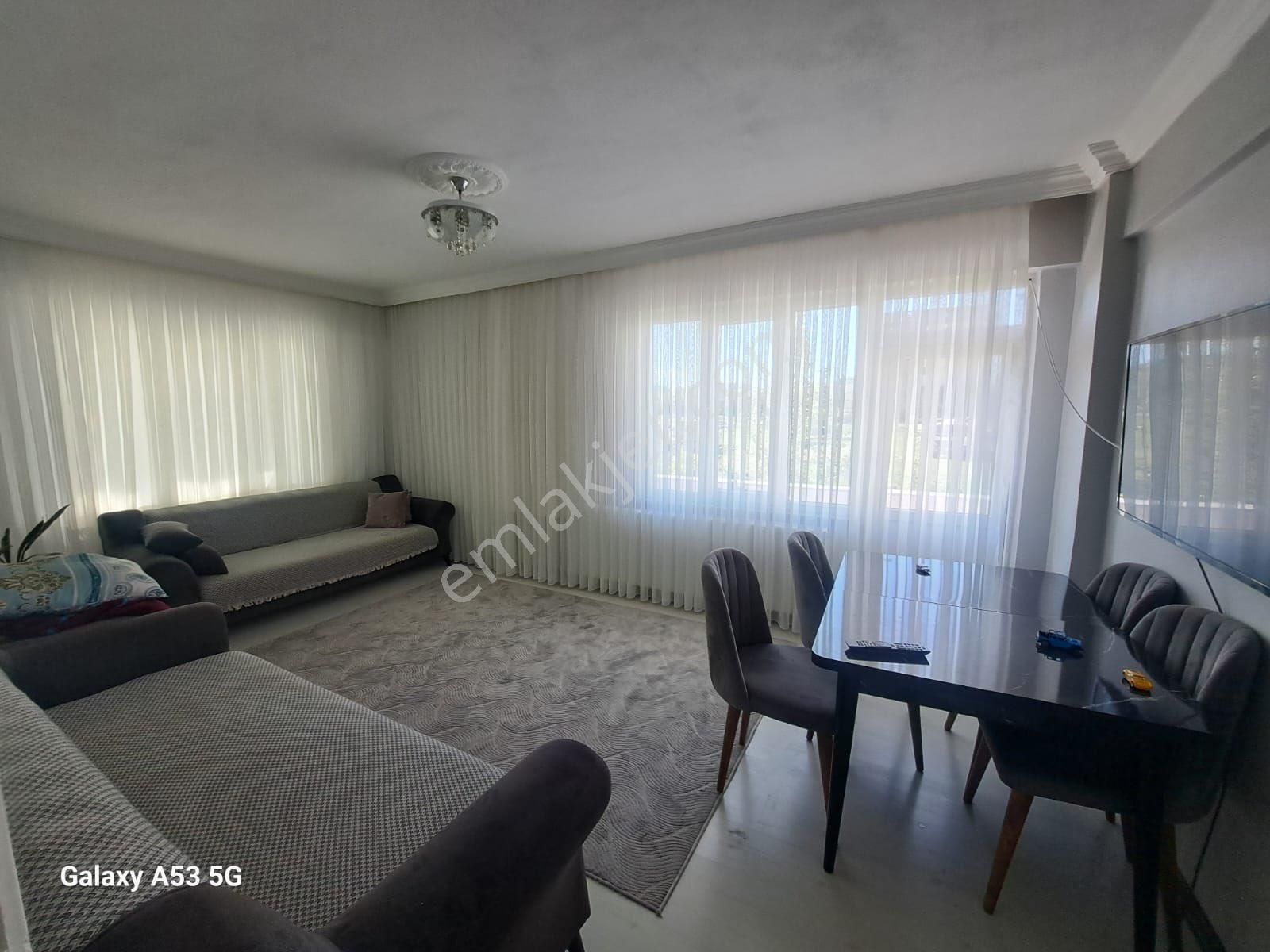 Kapaklı Perşebe Pazarı Mevkinde 2+1 Ara Kat Satılık Daire Çift Balkonlu
