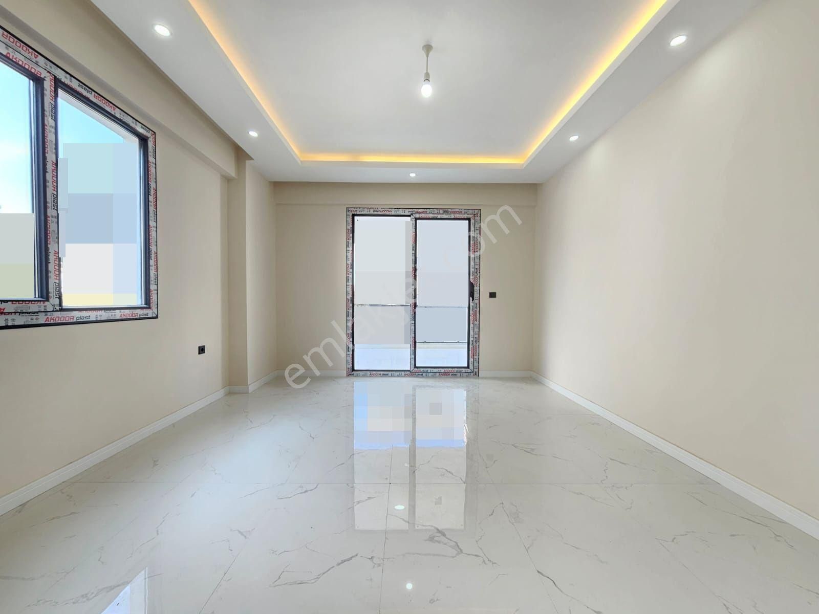 Denizli Şemikler'de 2+1 120 M2 Mükemmel Lüks Satılık Daire