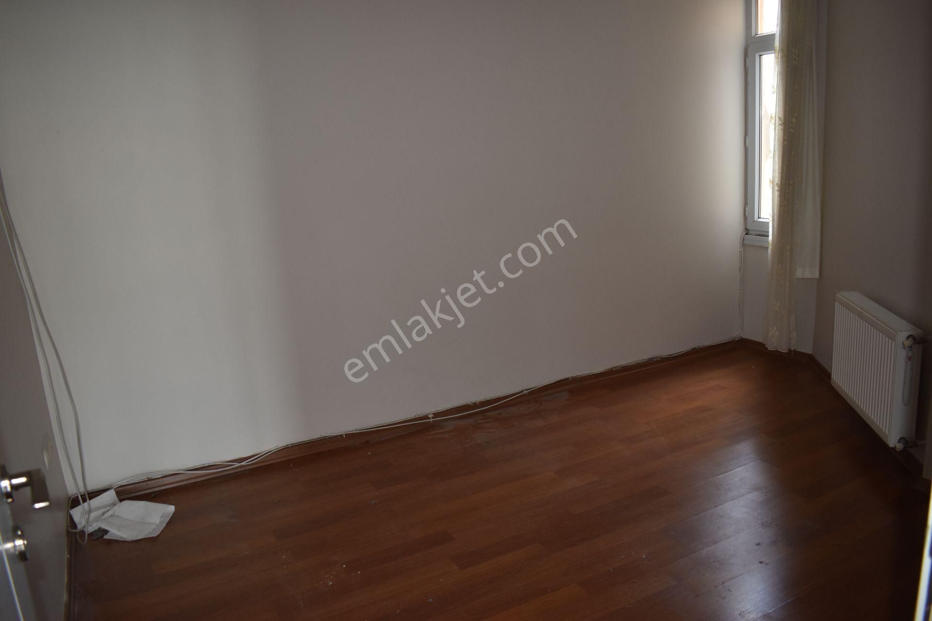Büyükçekmece Fatih Mah Lüks Yeni Binada Arakat 3+1 Acil Satılık Daire - Görsel 18