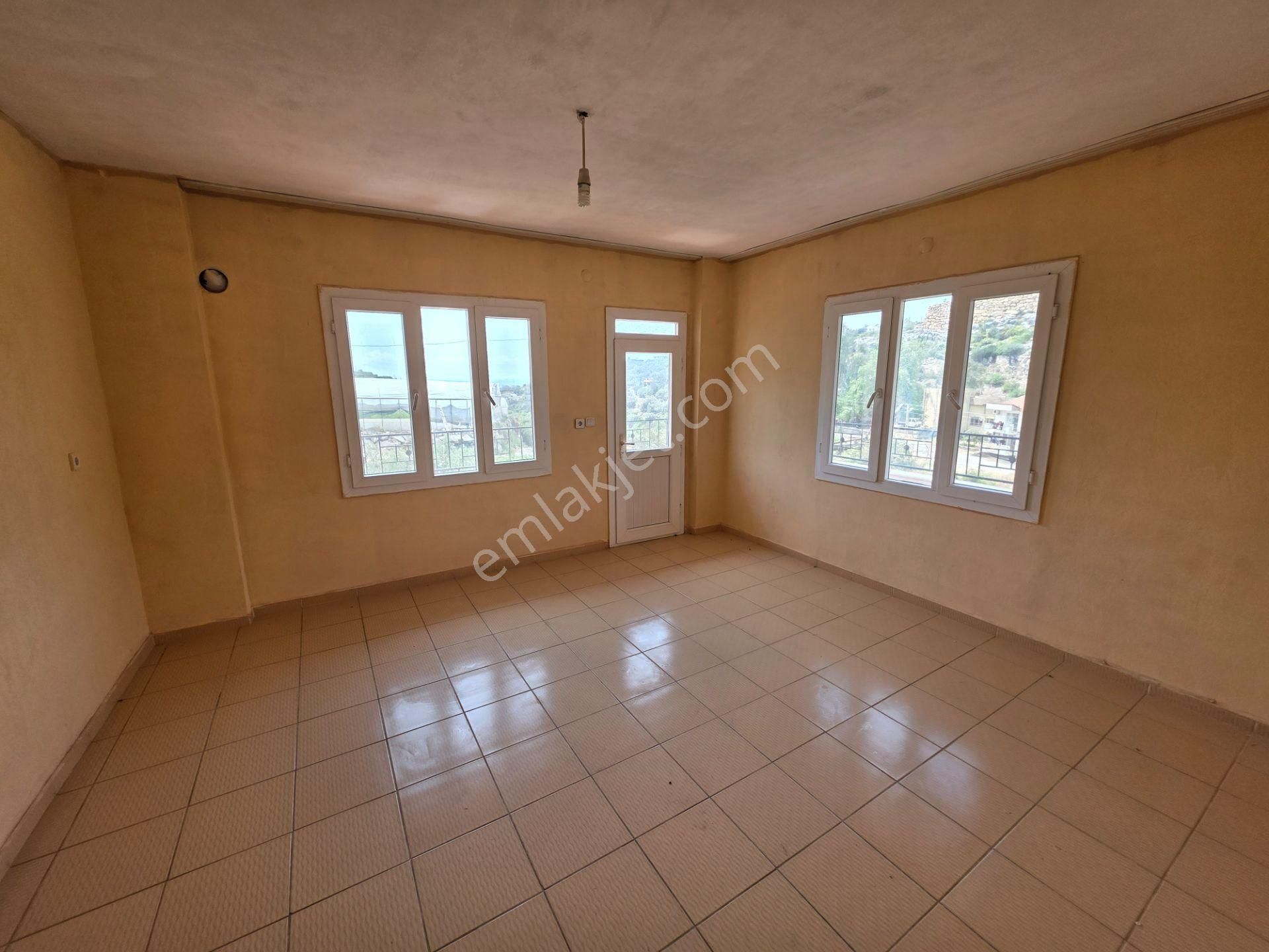 Erdemli Kocahasanlı Da Satılık 3 Katlı Müstakil Ev - Görsel 17