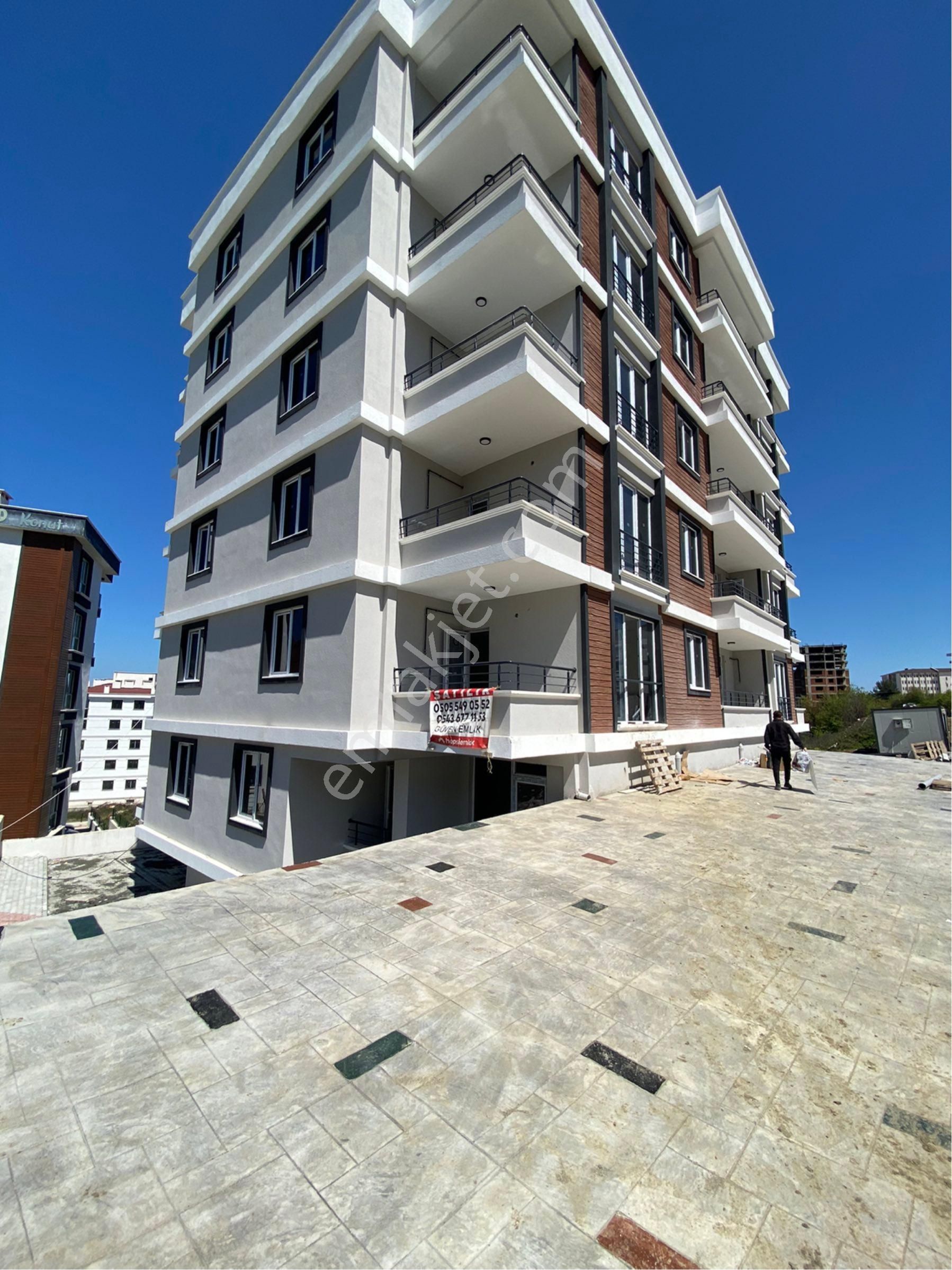 Harika Deniz Ve Şehir Manzaralı Körfezde Satılık 1+1 Sıfır Daire