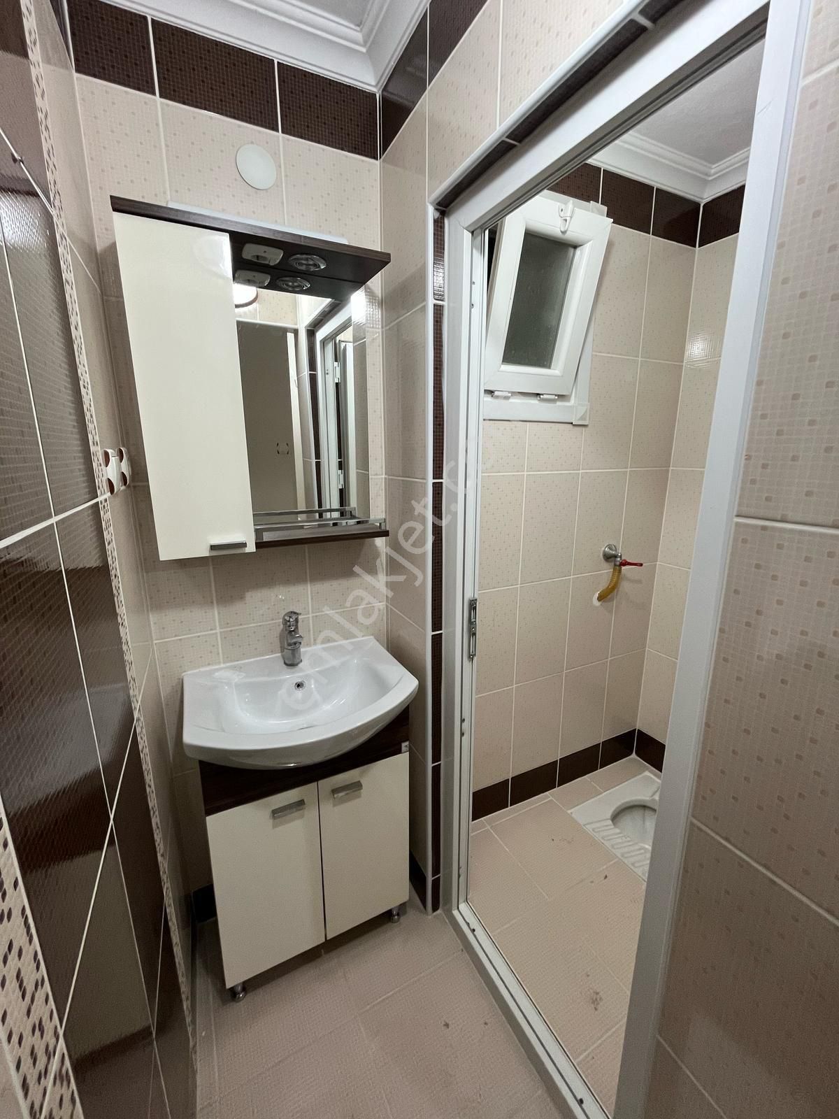 Rize Yeniköy Mahallesi'nde 3+1 Uygun Satılık Daire