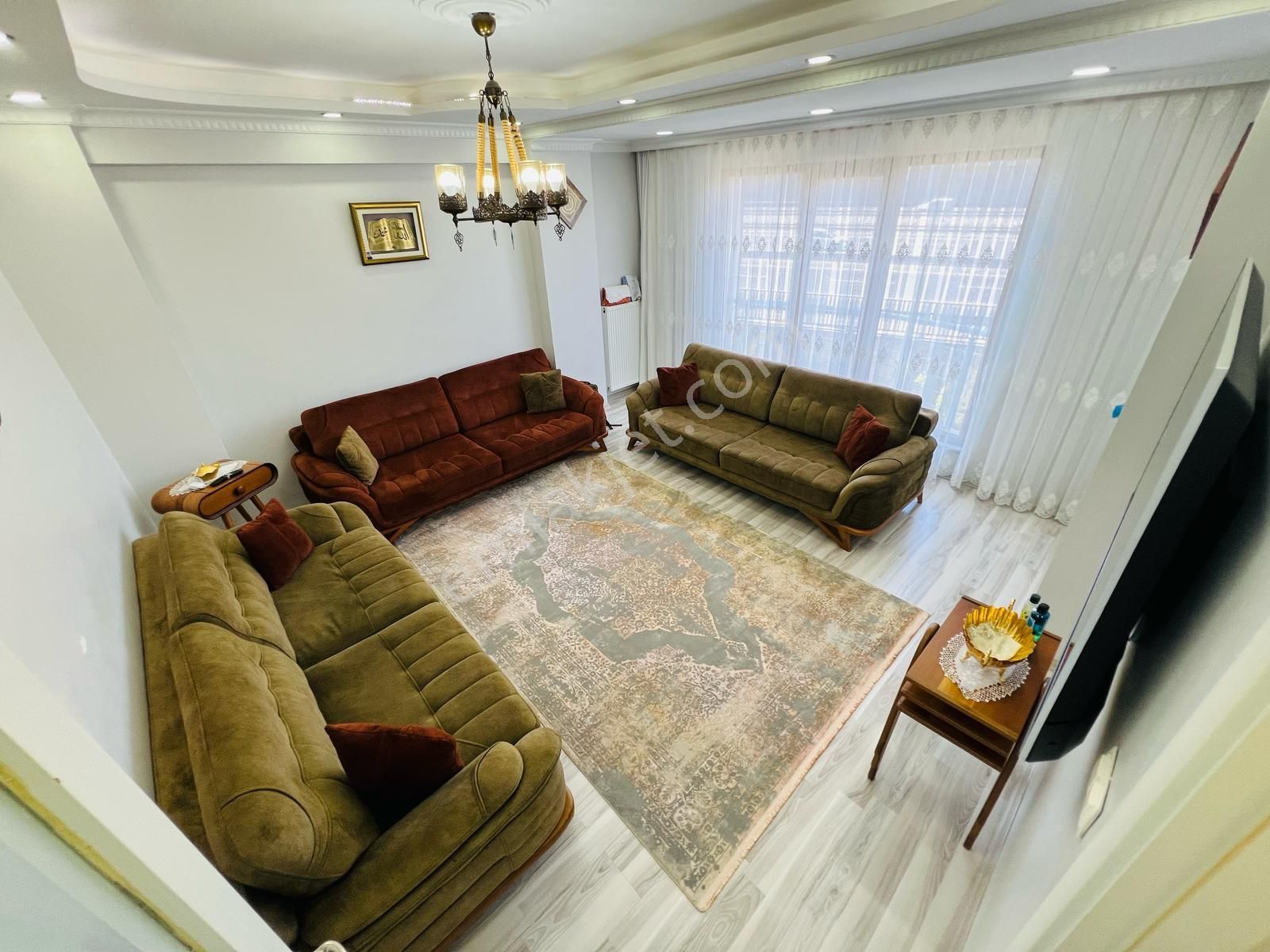 Home'dan Karadeniz Mah'de Satılık 110m 2+1 3-kat Asansörlu Daire