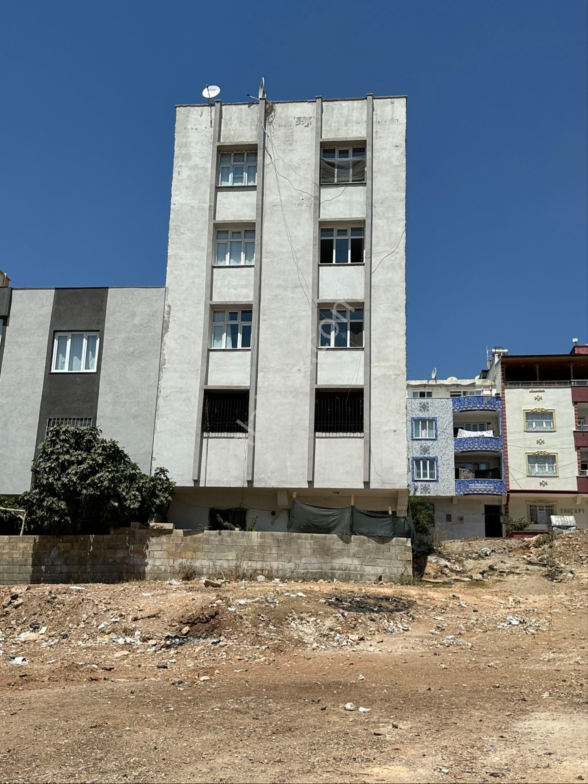 Belkıs Gazikent 162m2 130 Oturum 3 Oda Geniş Holl 4.kat