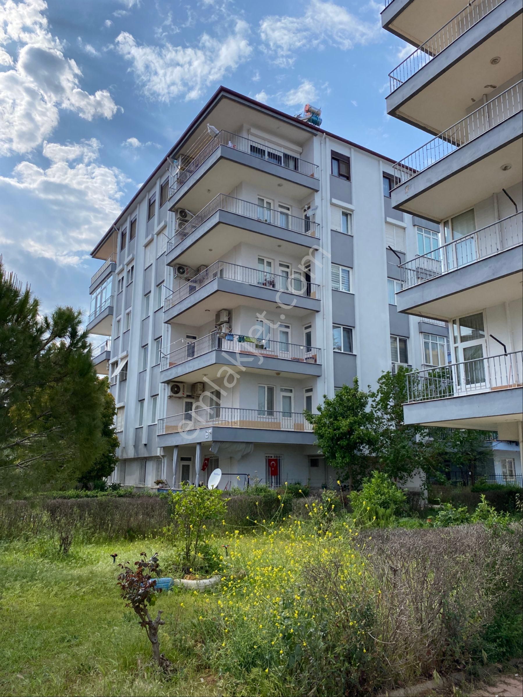 Antalya Aydoğmuş 3+1 140m Kare