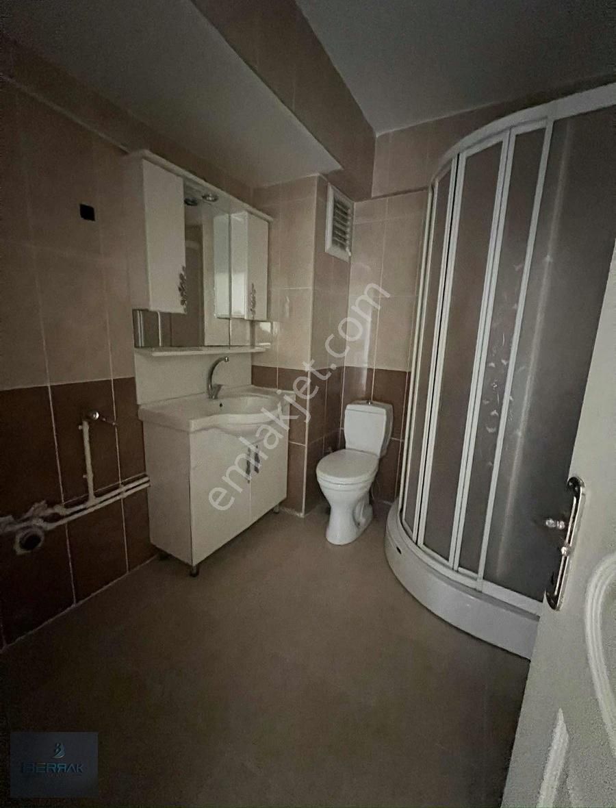 Yapı Kredi Sokağında Masrafsız Kiralık Daire