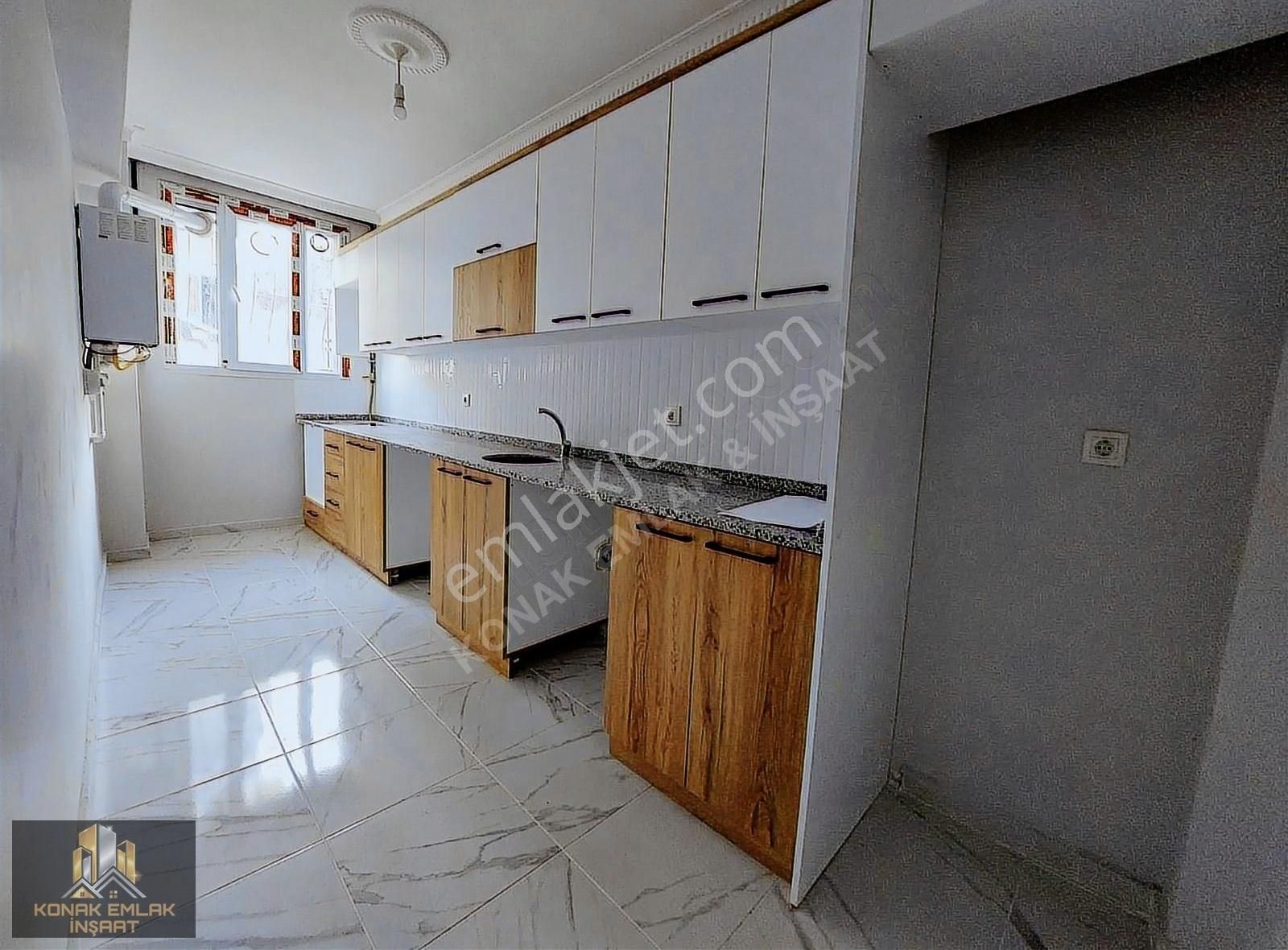 Konak Emlak'tan Kiralık 2+1 Bahçe Katı