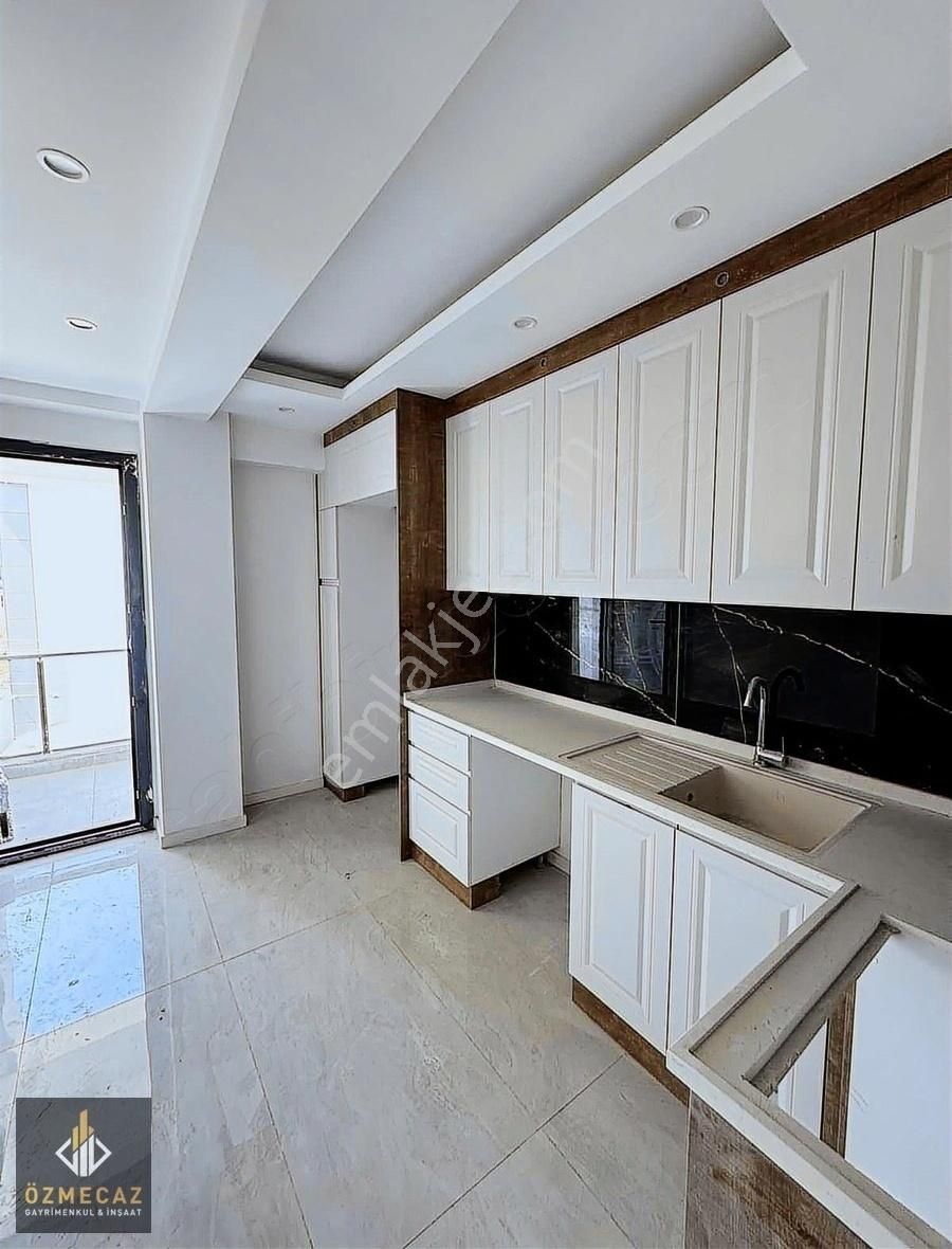 Özmecaz'dan Gümüşçay Mah. 3+1 139m2 Sıfır Dubleks Daire