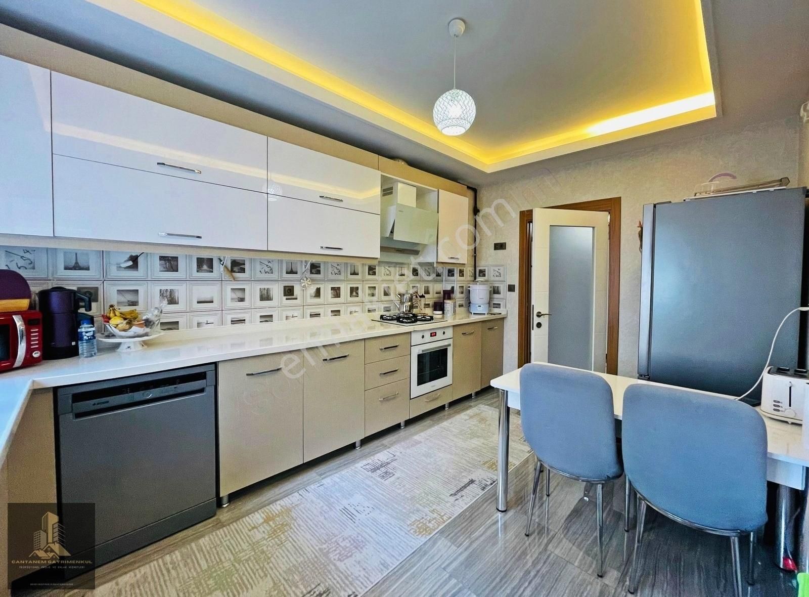 Cantanem'den^caddenin En İyi Binasında^16m² Balkonlu Full Yapılı