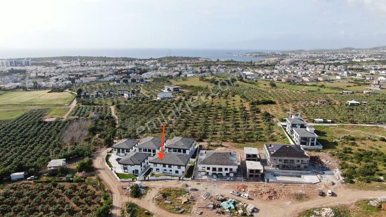 Didim Hisar Mah.havuzlu Site İçinde Köşe 3+1sıfır Villa