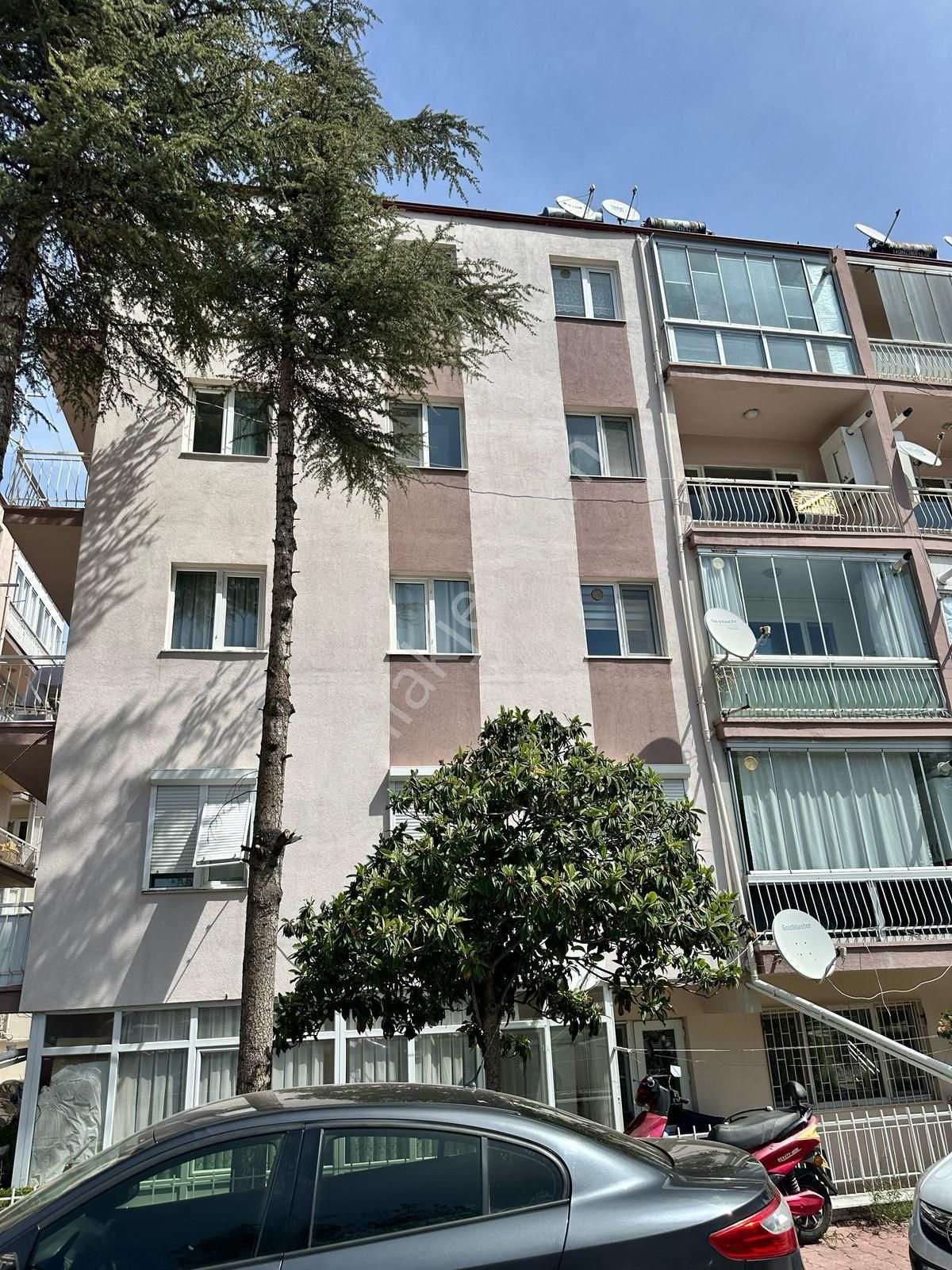 Arslanbey Emlaktan Satılık Daire