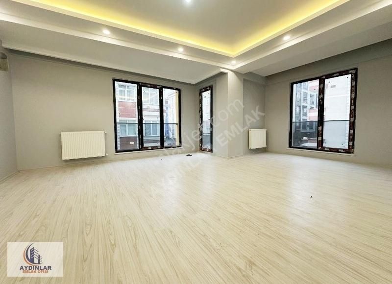 Yenibosna Çakmak Durağı Yakını 2+1 Sıfır Satılık Daire