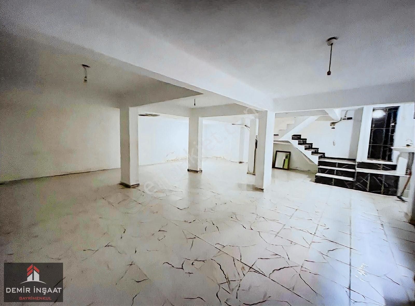 Demir İnşaat Gayrimenkulden Uğurmumcu Mah 95m2 Bodrum Dükkan