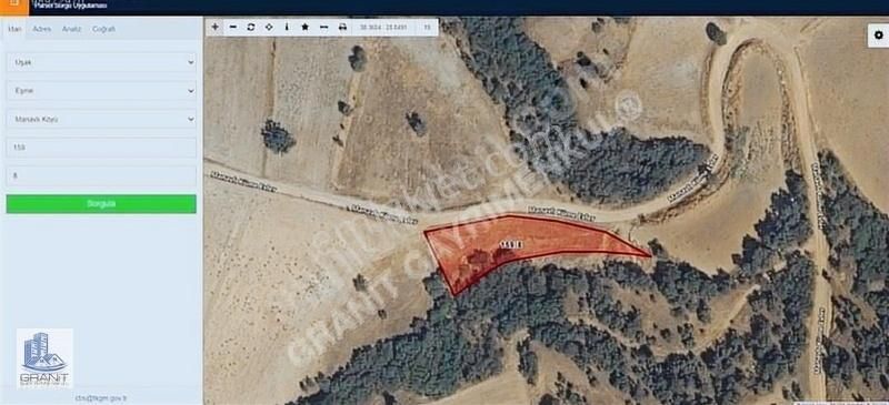 Granit Gayrimenkul Den Uşak Eşme Manavlıda Yola Çephe Tarla