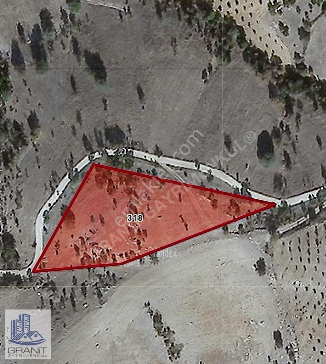 Granit Gayrimenkul Den Manisa Köprübaşında Yola Cephe 4040 M2