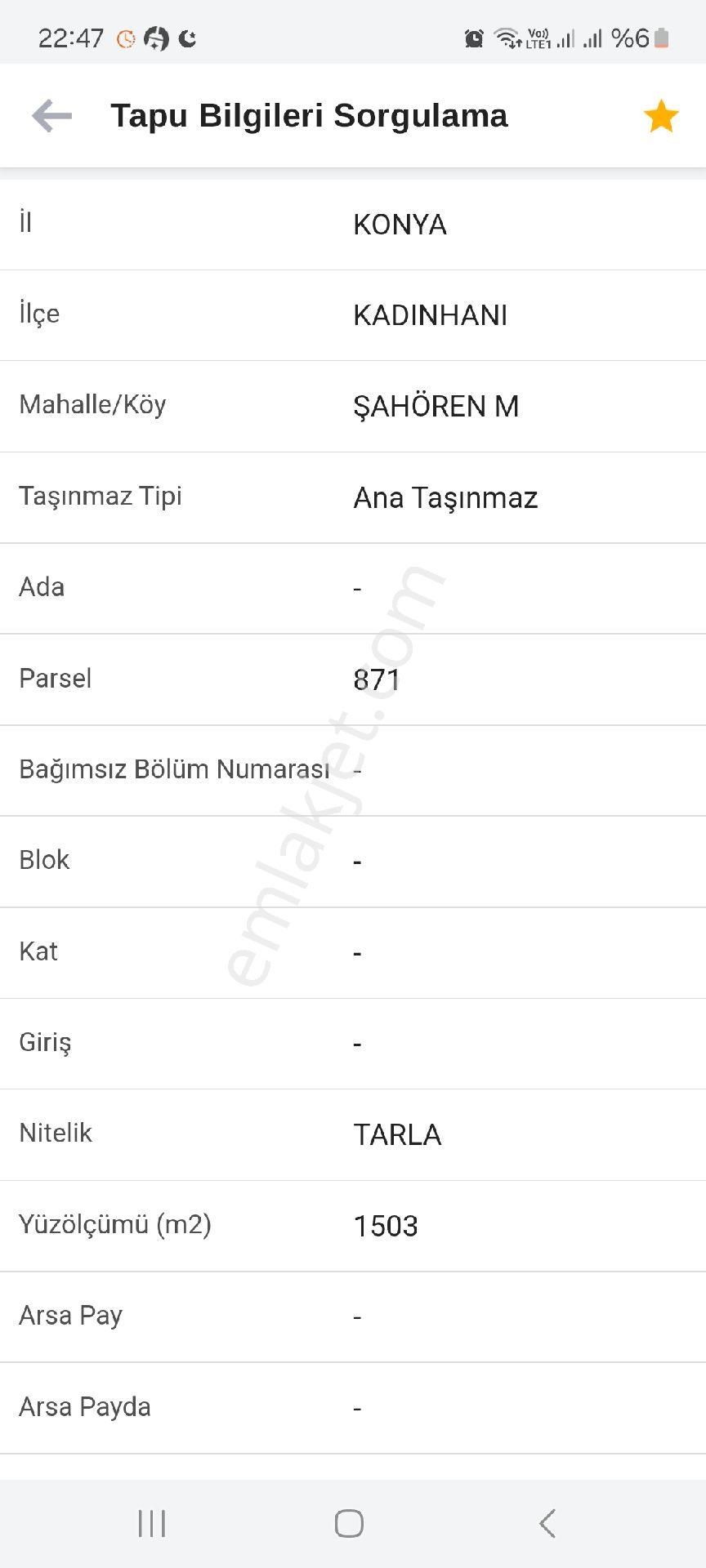 Köy Merkezine Yakın Konumda Mükemmel Görünümde Tarla