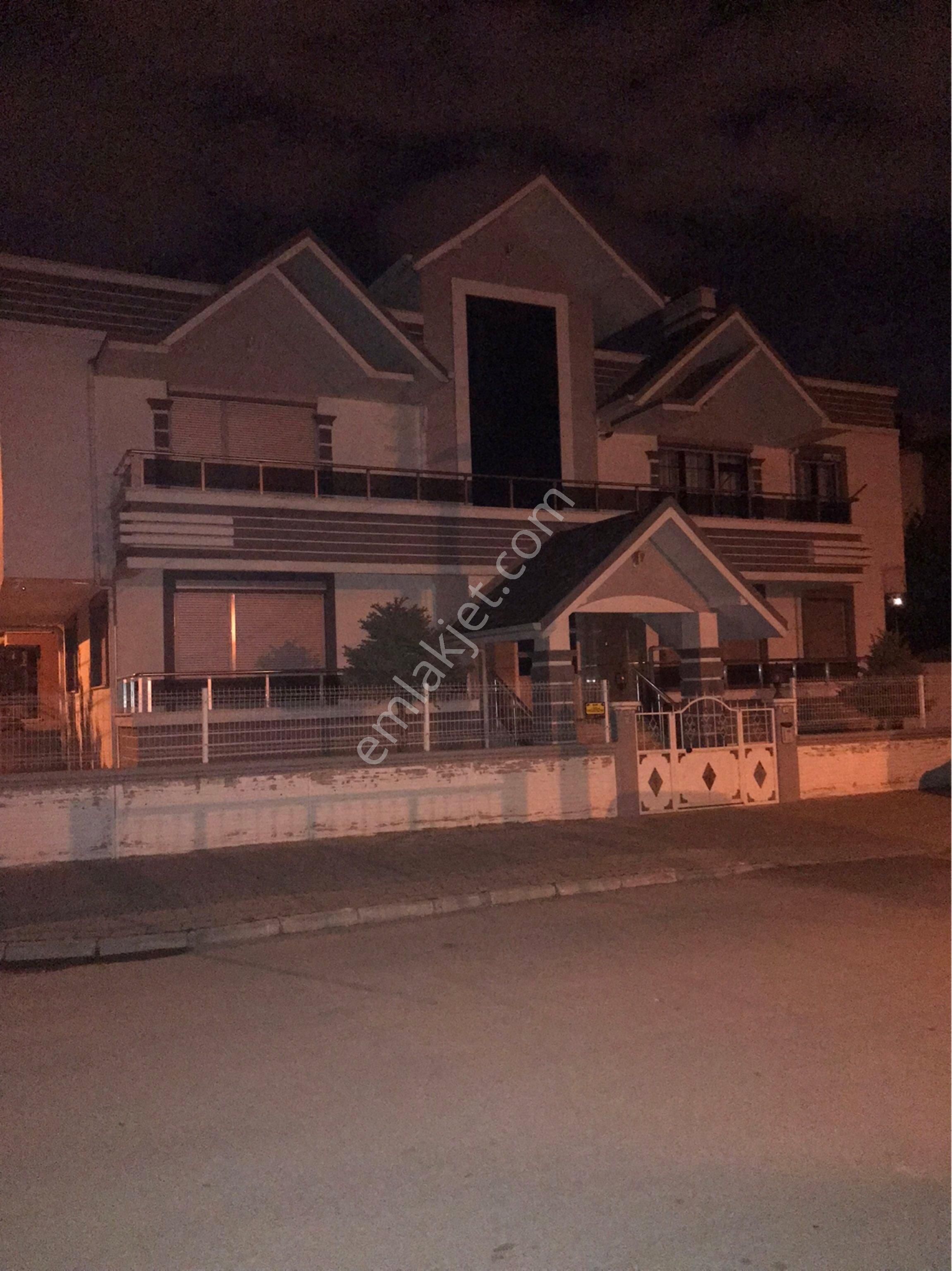 Dumlupınar Mahallesinde Kiralık Daire