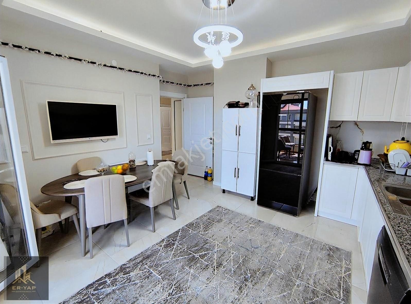 Eryap Emlaktan Üçkuyularda 3+1 Henüz 1 Yıllık Site İçinde Daire