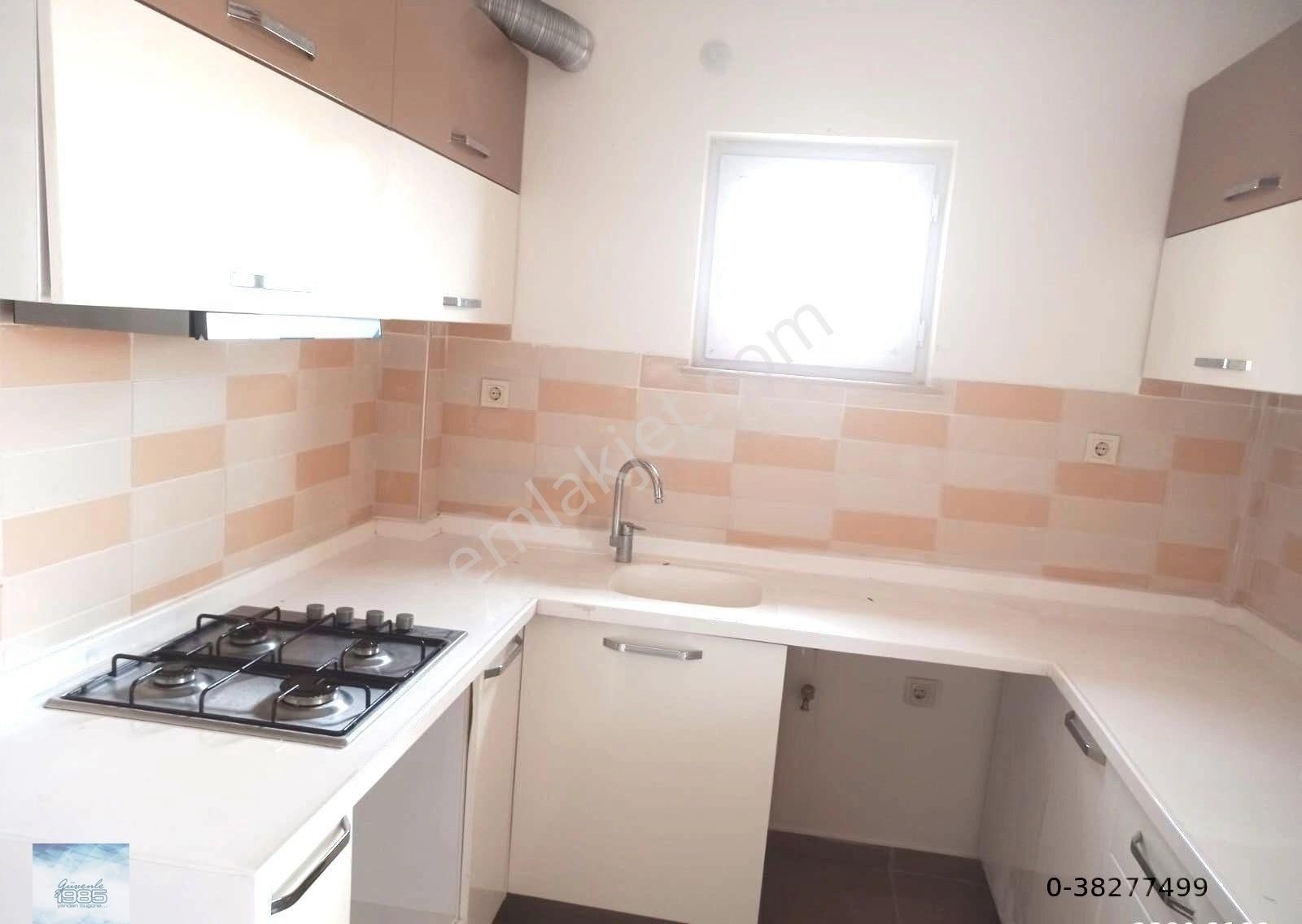 Eskişehir Yolu Golfkent 2+1 Bahçe Katı Yapılı Kombili Sie İçerisinde Açık Otoparklı Bol Yeşil Alan