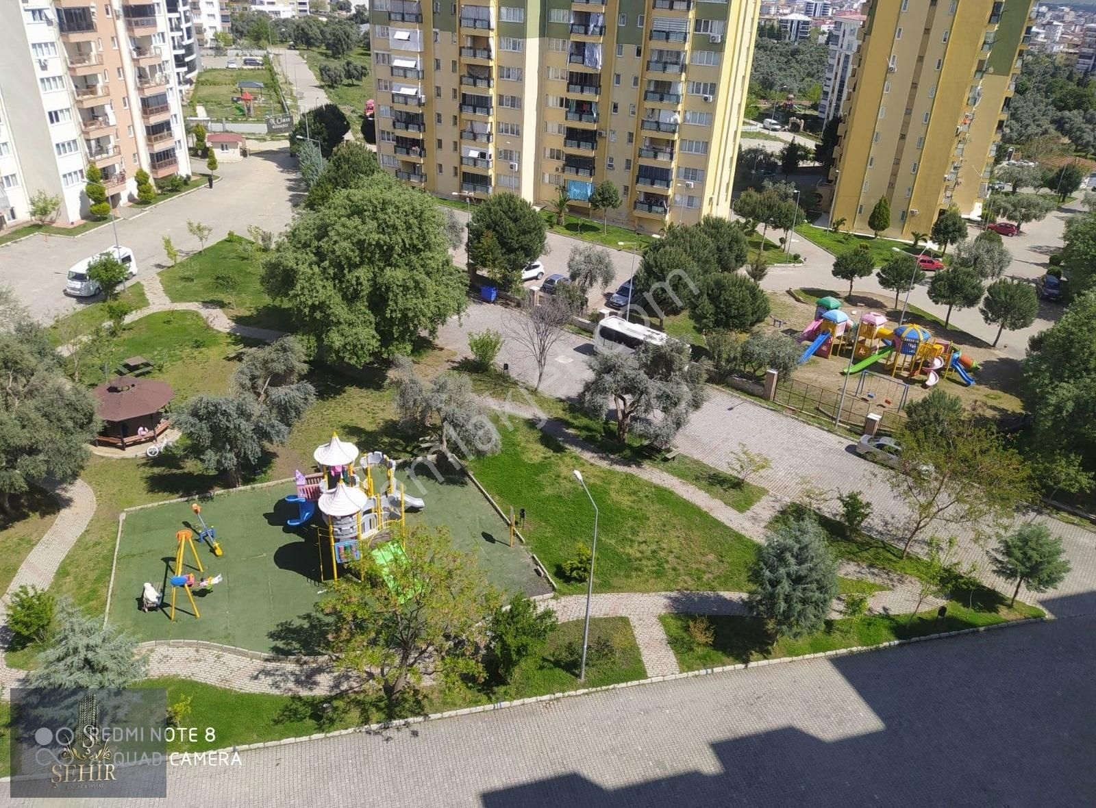 Nazilli Şehir'den Yildiztepe Mah. Dogalgazli 3+1 Daire