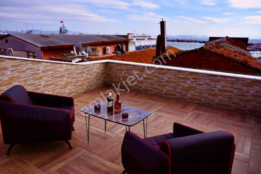 Fatih Aksaray Yenikapı'da Lüks Teraslı Deniz Manzaralı Günlük Kiralık Suit Daireler 7/24
