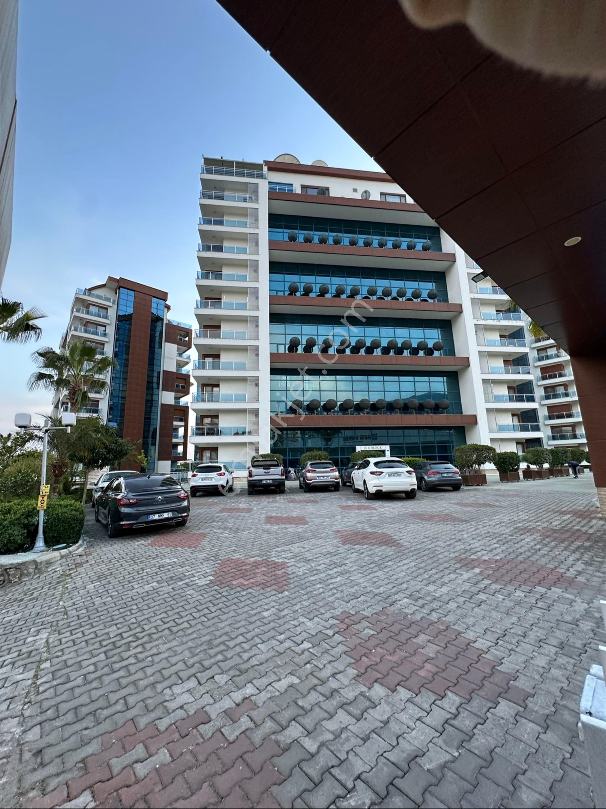 Satılık Alanya Cikcili’de 2+1 Crystal Park Rezidansta Şahane Daire - Görsel 2