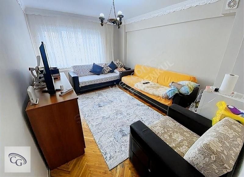 Kurtuluş'ta 2+1 Daire