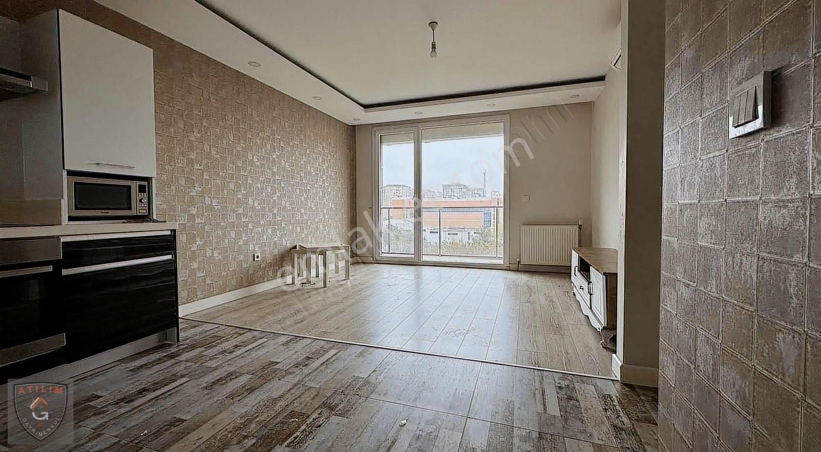West Side Kiralık 1+1 Balkonlu Koru Manzaralı Ve Boş Daire
