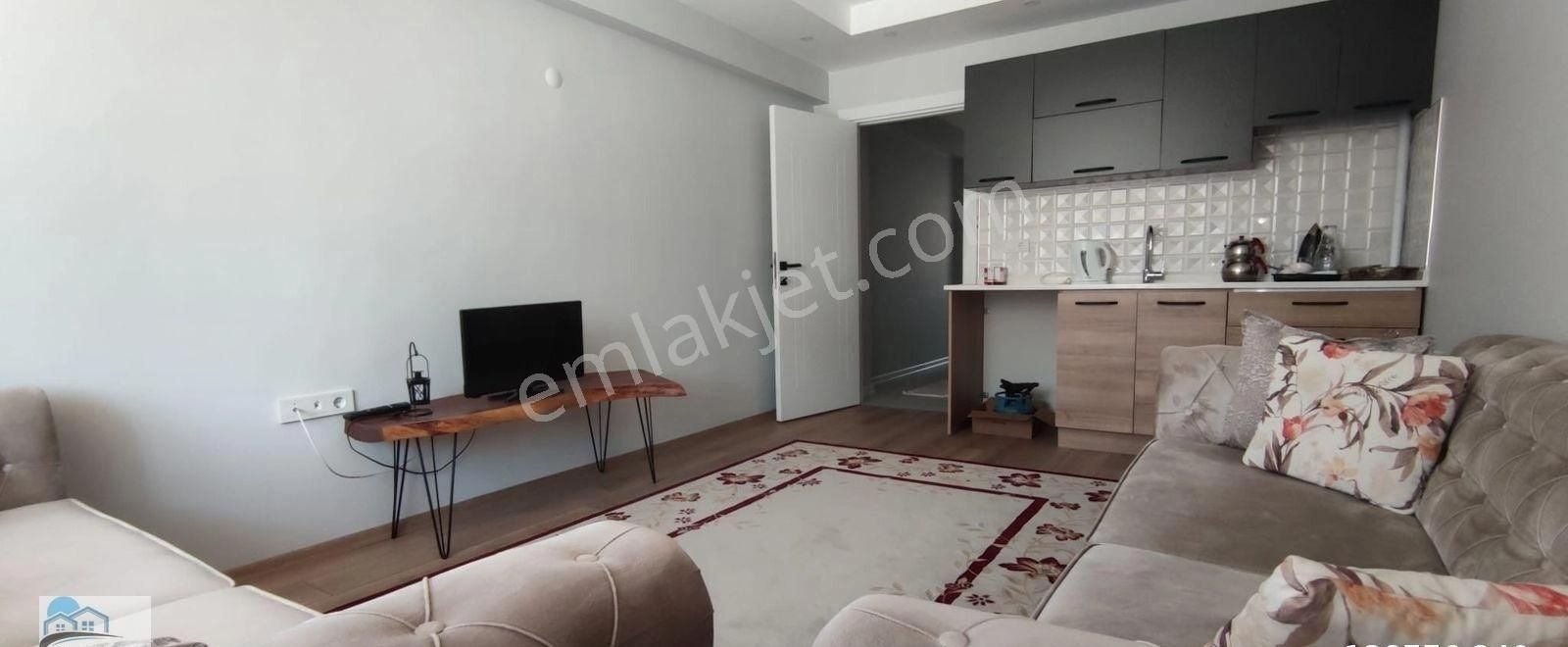 Eralgayrimenkulden Ayyıldız Mahallesinde Kiralık Eşyalı 1+1daire