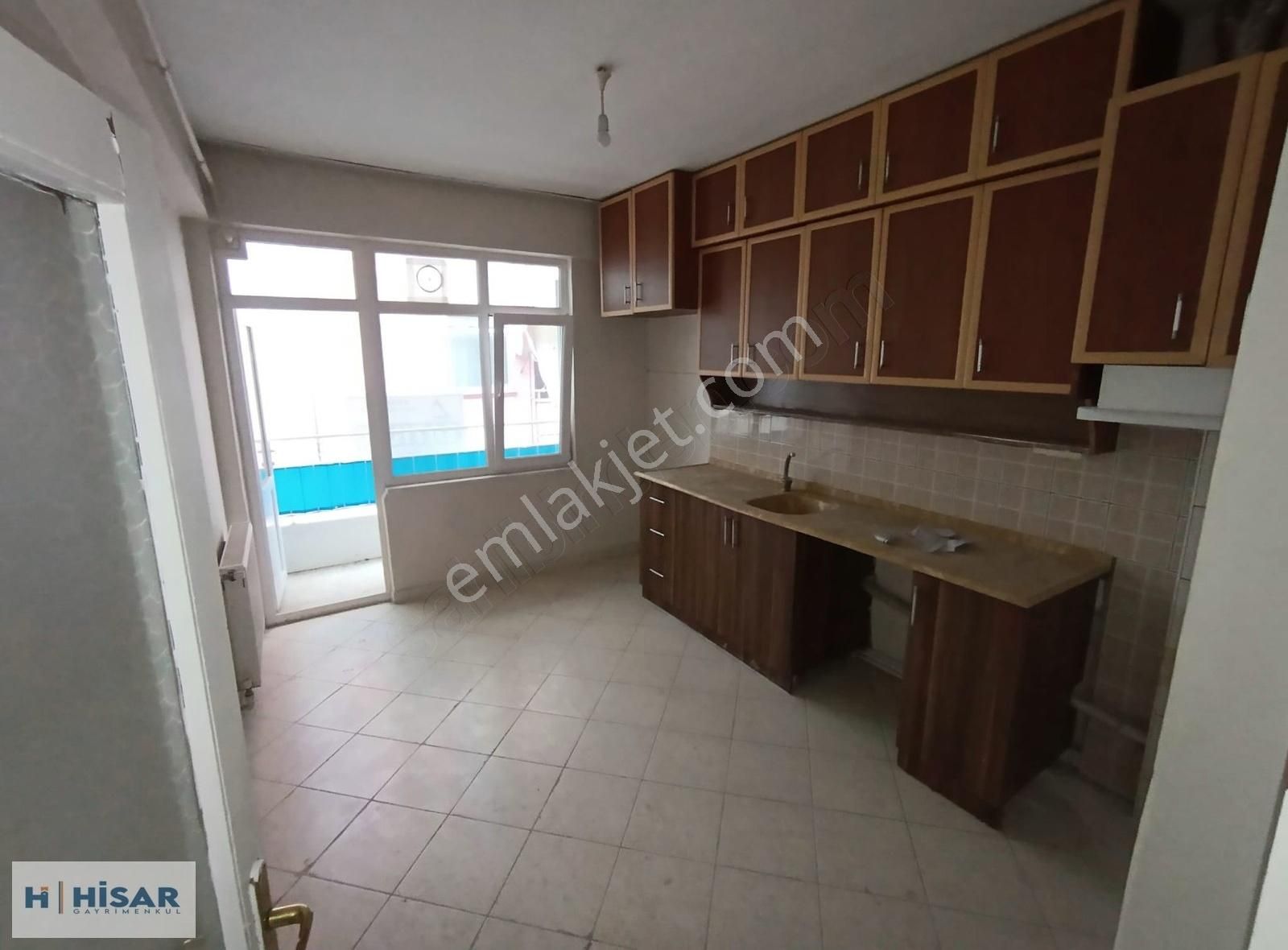 Hisar'dan Rasathane Mah 2+1 2.kat Doğalgazlı Krediye Uygun Daire