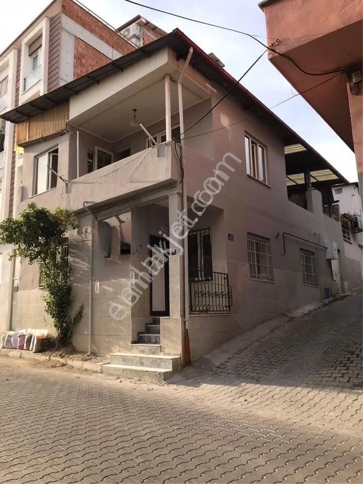 Aydın Nazilli Yıldıztepede Köşe Başı 2 Katlı Müstakil Tapu Satılık Ev