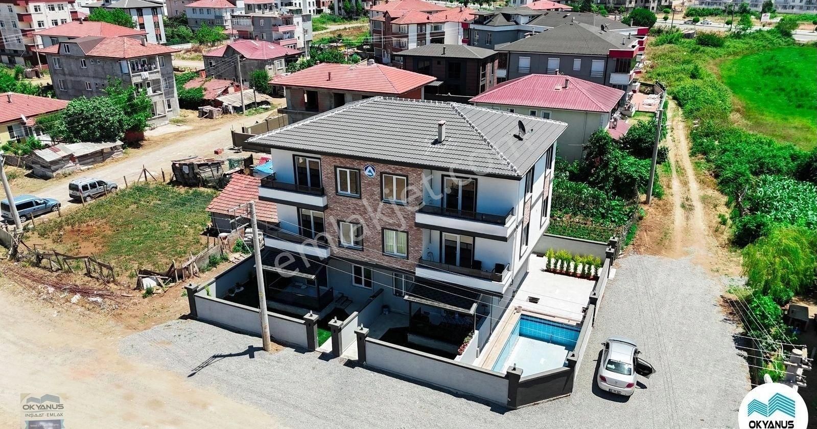 🌊 Karasu'da Havuzlu, Üst Katta Manzara Keyfiyle 2+1 Daire!