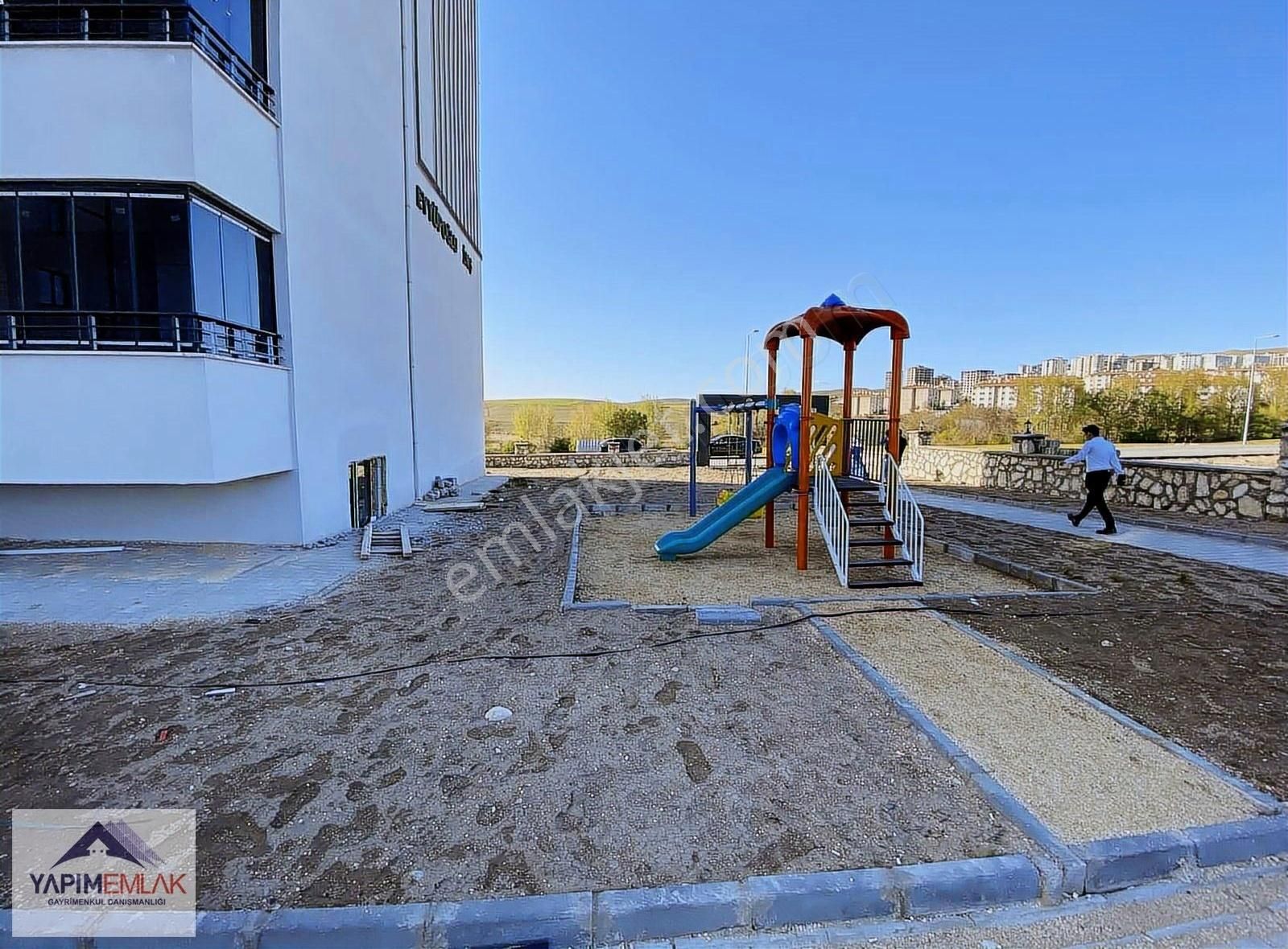 [ypm]çaydaçırada Eyyüpoğlu İnşaatta Satılık Ara Kat Lüx Daire