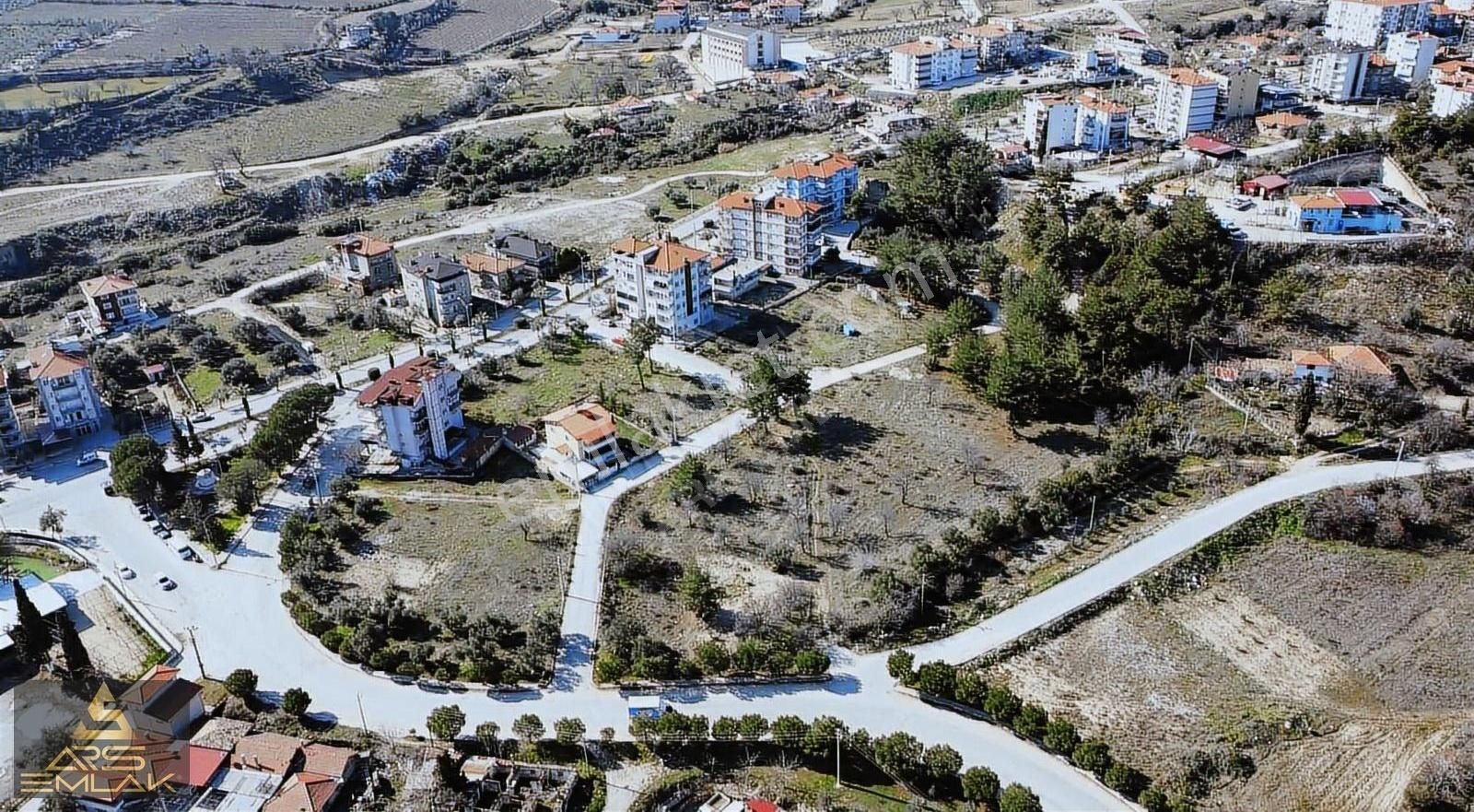 Ars'den Satılık Arsa Buldan Cumhuriyet 661 M2 B+3 Yatırımlık