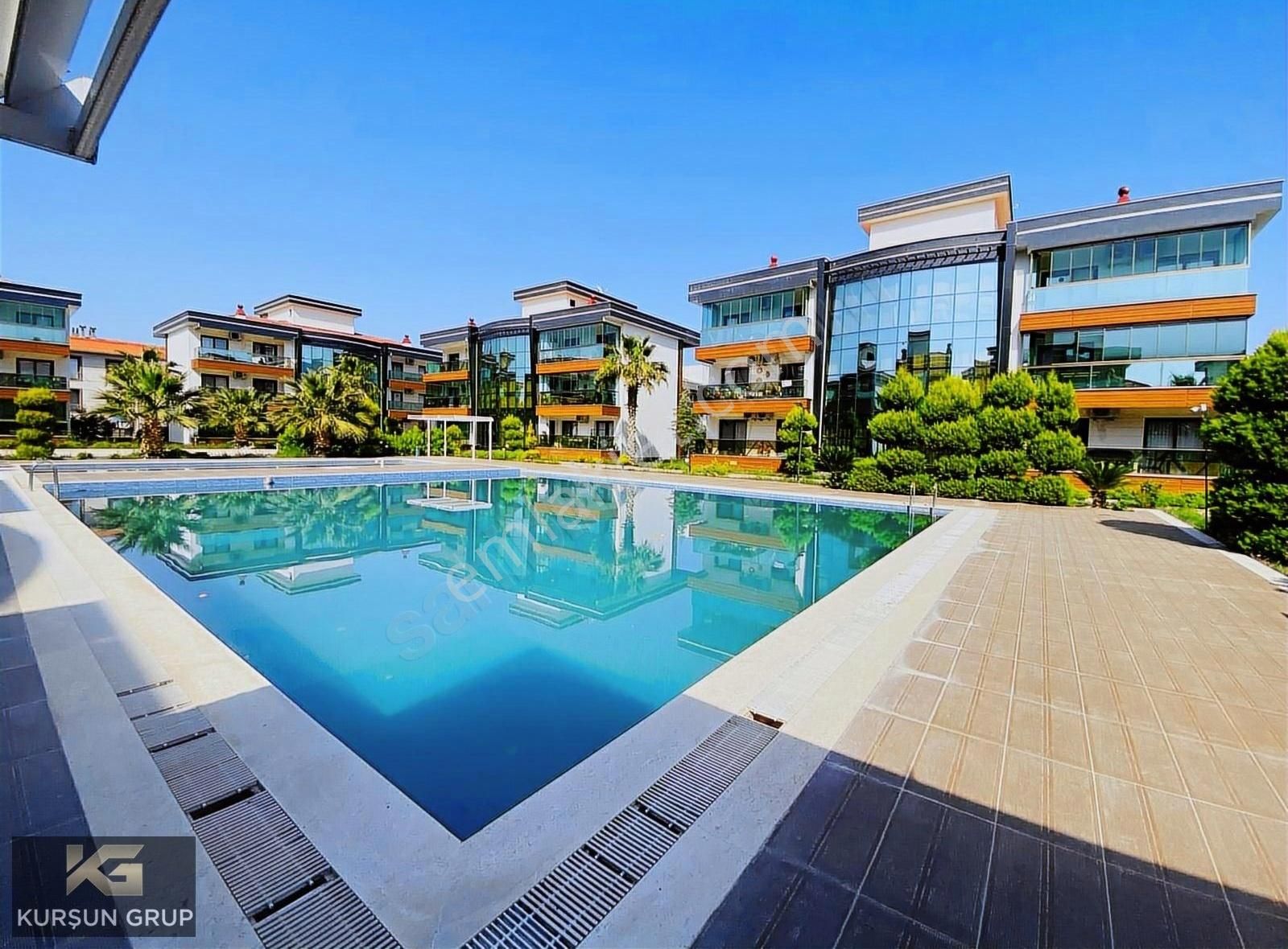Villalar Bölgesi 2+1 Ebeveyn Banyolu Cam Balkonlu Boşş Daire