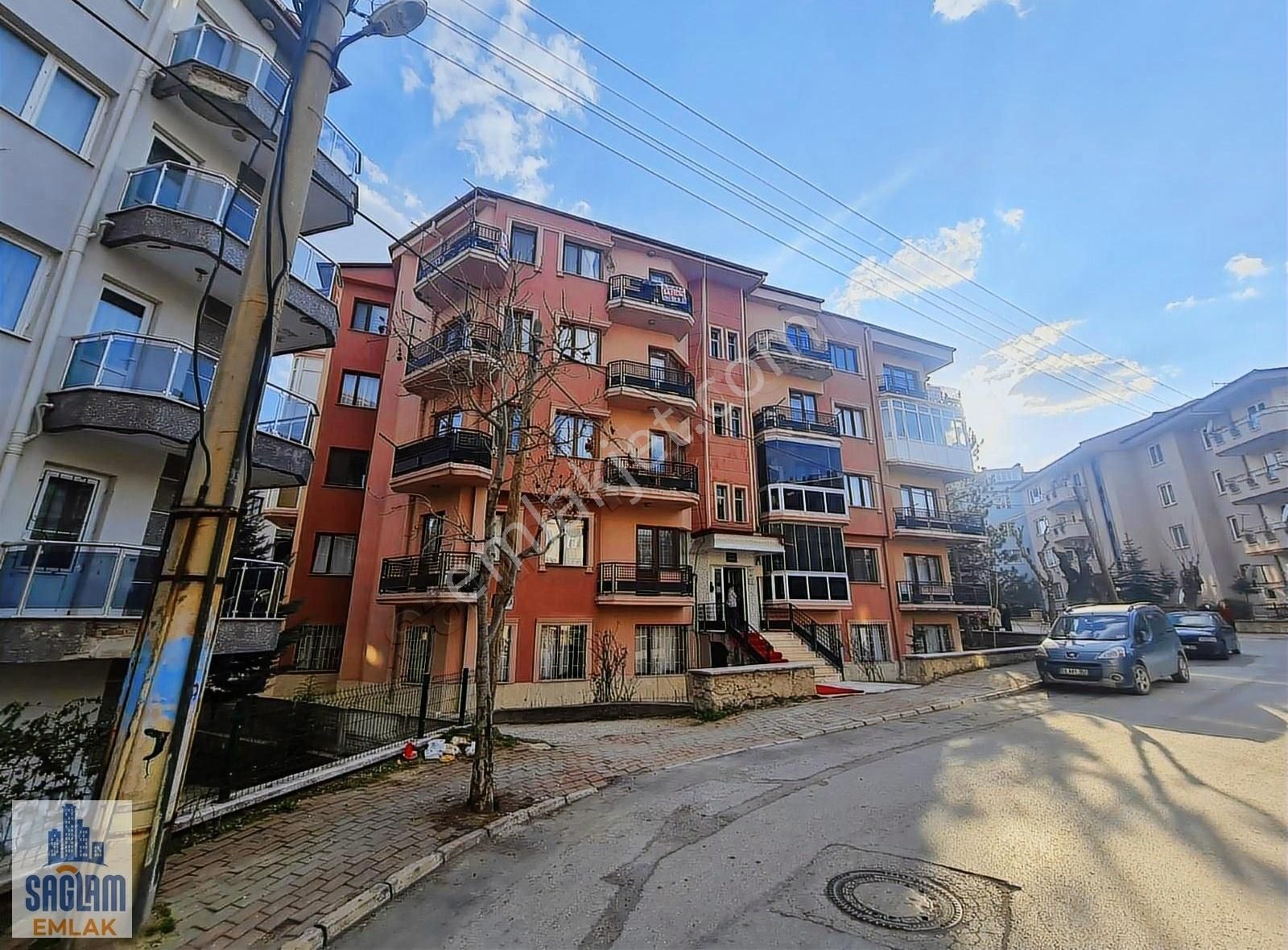Sağlam Emlaktan Örnekevlerde Satılık 3+1 Fırsat Daire