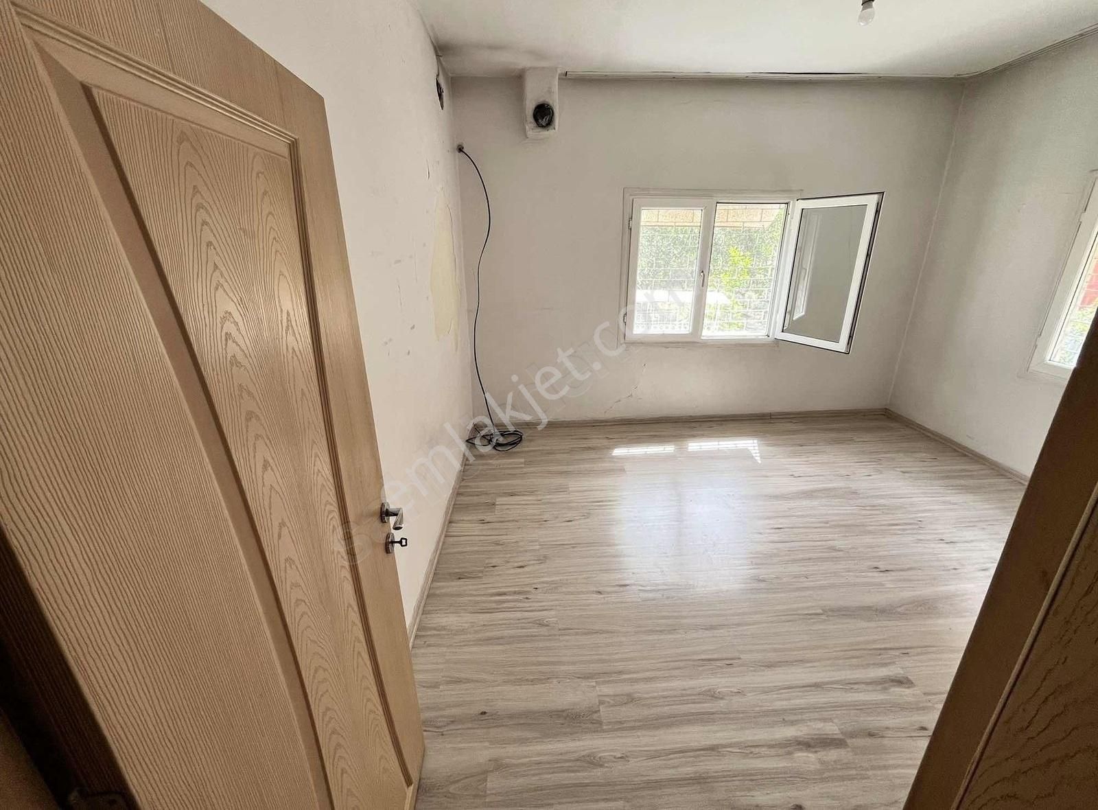 Deniz Emlaktan Kiralık Müstakil