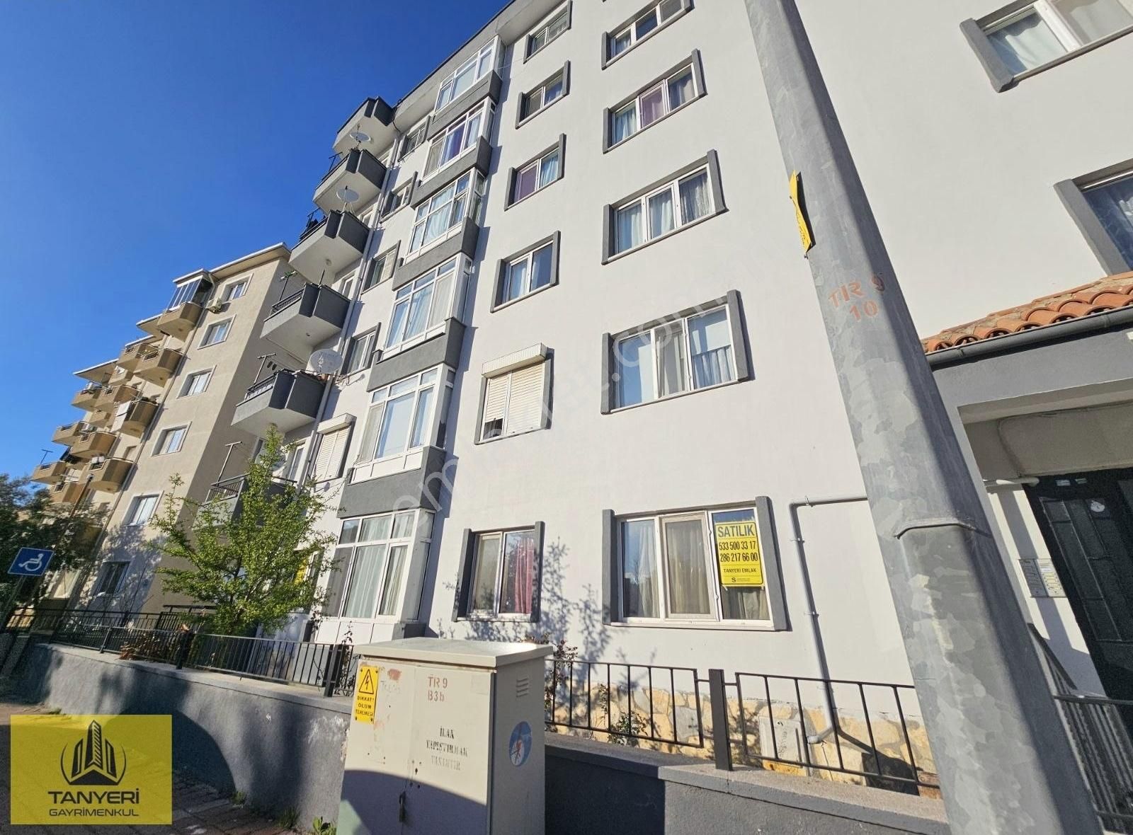 Barbaros Mah. Plaja Yakın Site İçi 3+1 Geniş Satılık Daire