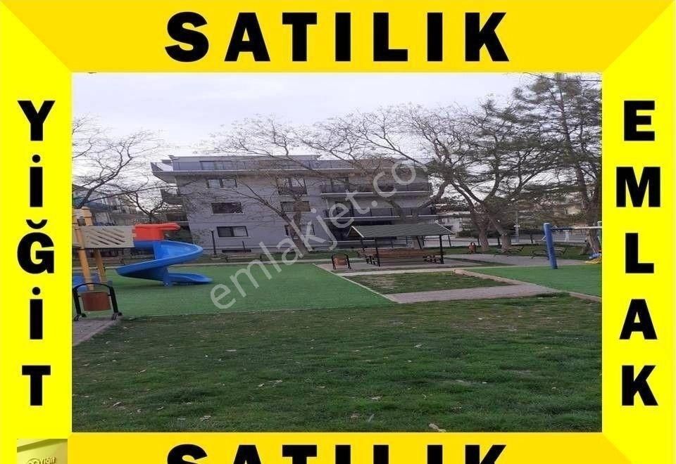 Yigit Emlaktan Haci Bayram Üni Yanında Park Manzaralı Bahçe Katı 1+1 Lüx Daire Kiracılı