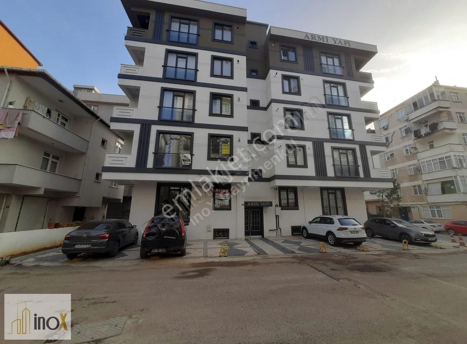 Yeni Binada Adliye Ve Hastaneye 5 Dk 2+1 Sıfır Daire