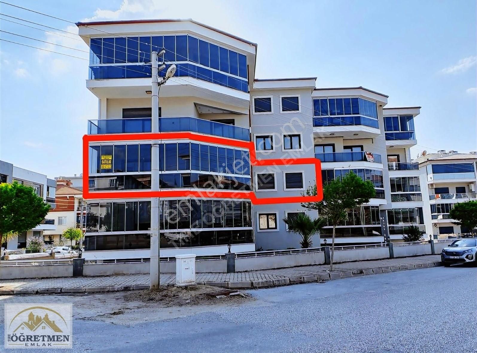 Öğretmen Emlaktan Merkezi Lüks Sitede Arakat 4+1 Satılık Daire