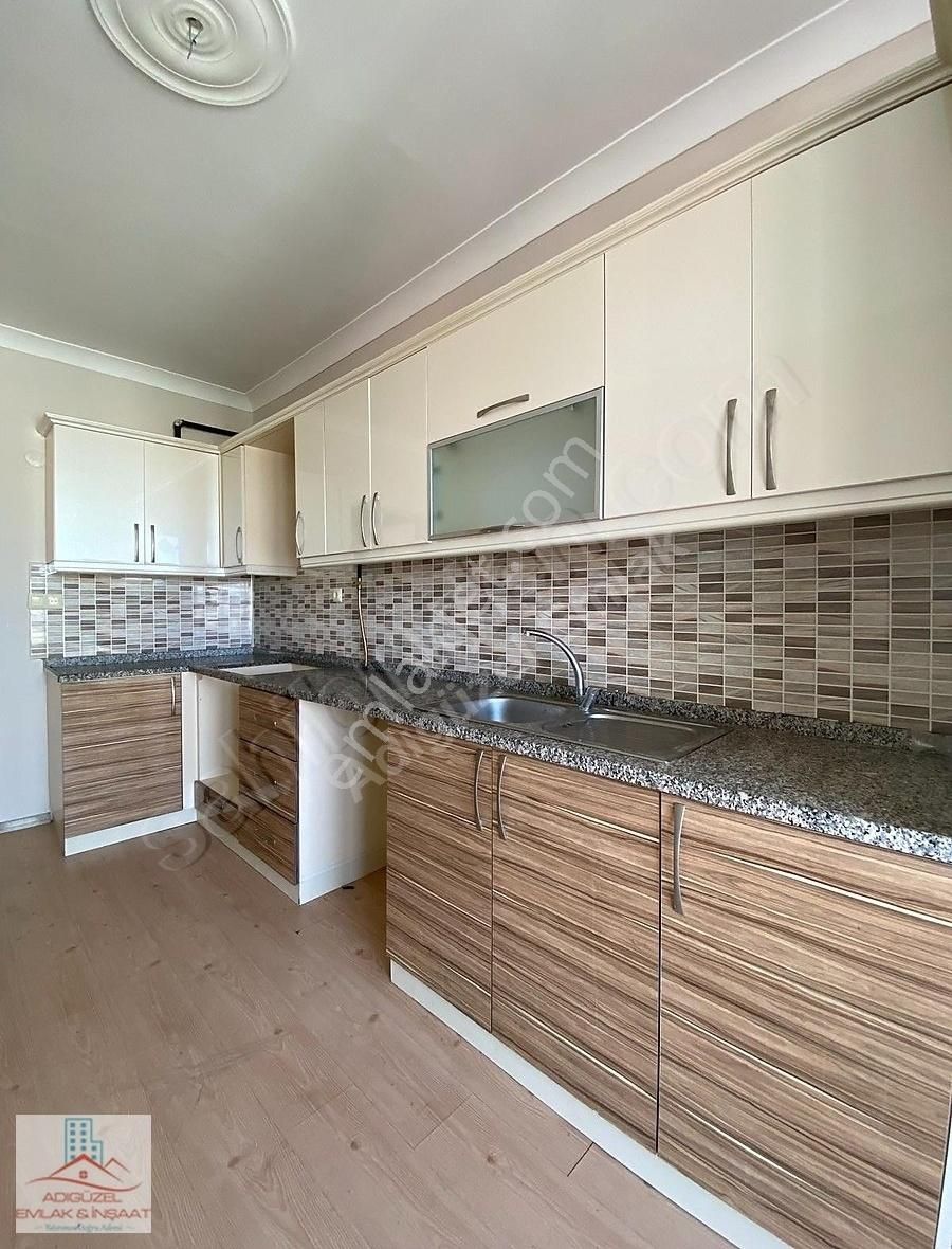Adıgüzel'den Tepeköy Çarşı Merkezde Kiralık 3+1 Daire