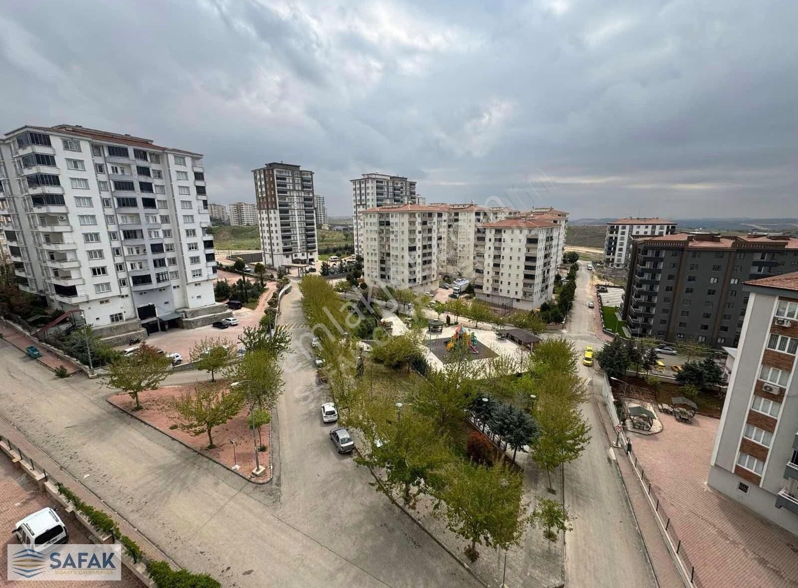 Şafak'tan Abdülhamithan'da Park Cepheli 2+1 Fiyatına 3+1 Daire