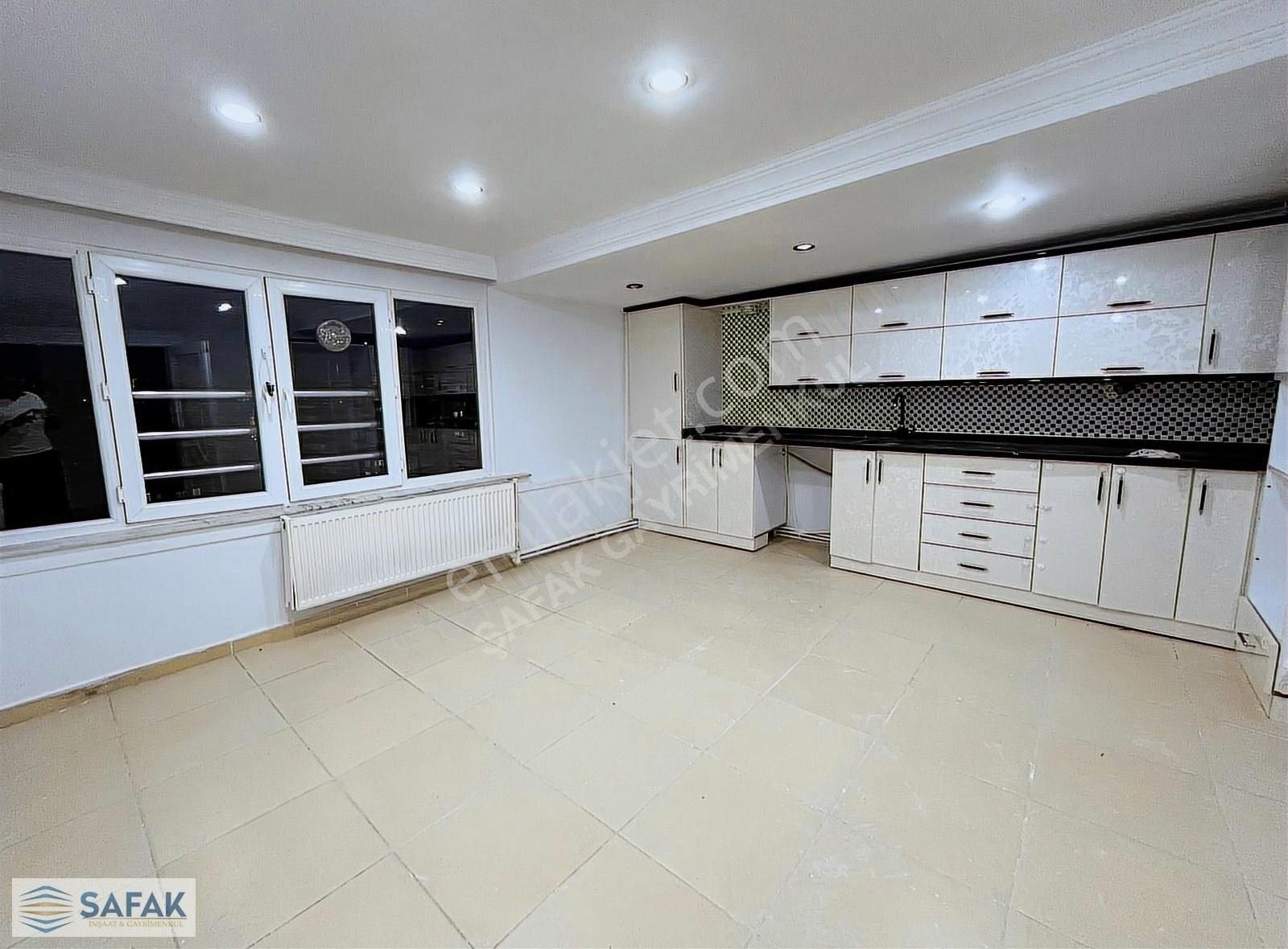 **şafak'tan Bülbülzade'de Lüx 140m2 2+1 Garaj Tapulu Daire**