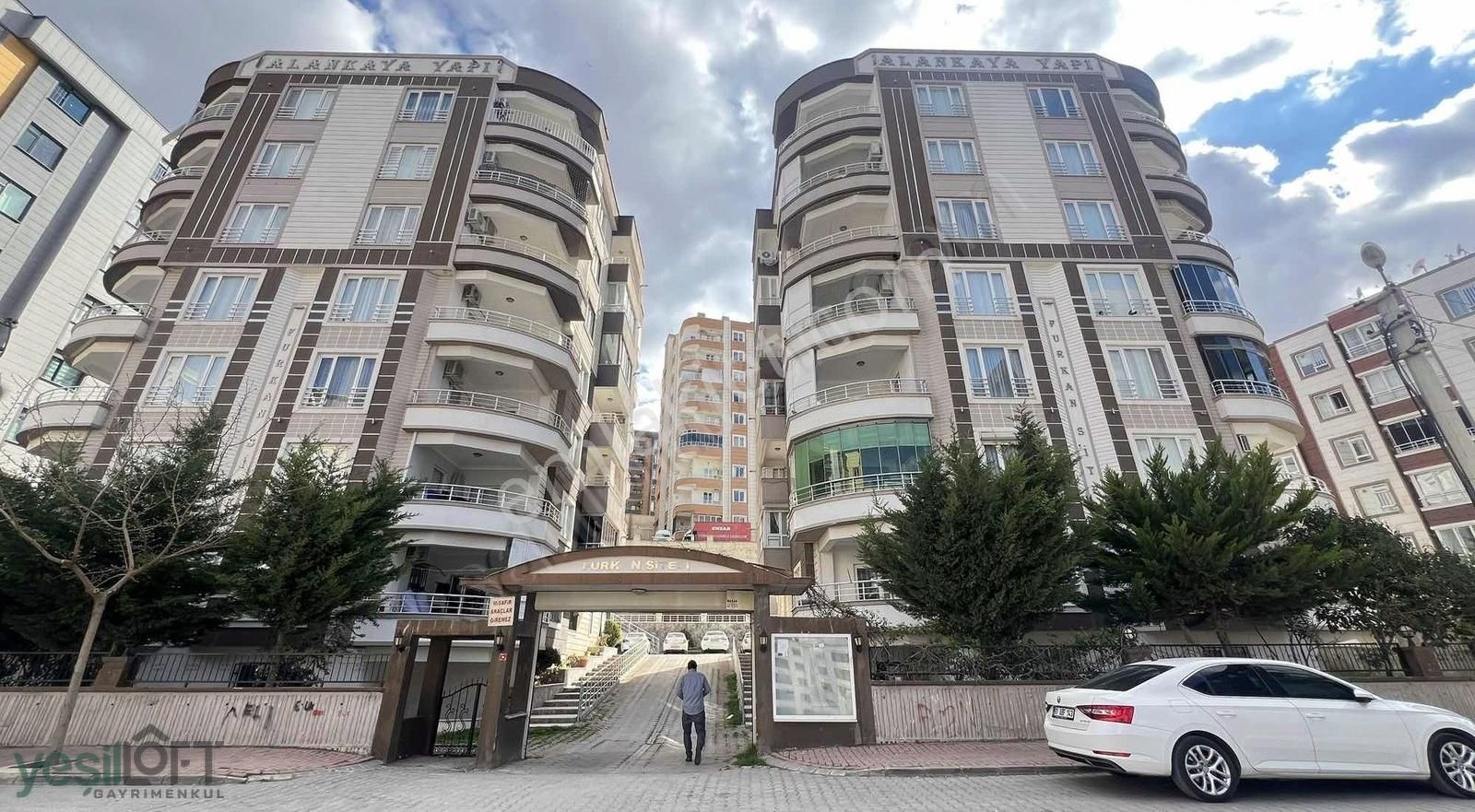 Yeşilloft'dan Satılık 3+1 Daire