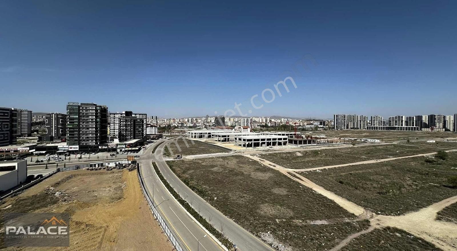 Yeşilova Mah. Mükemmel Konumda Manzaralı Güzel Yapılarından 2+1