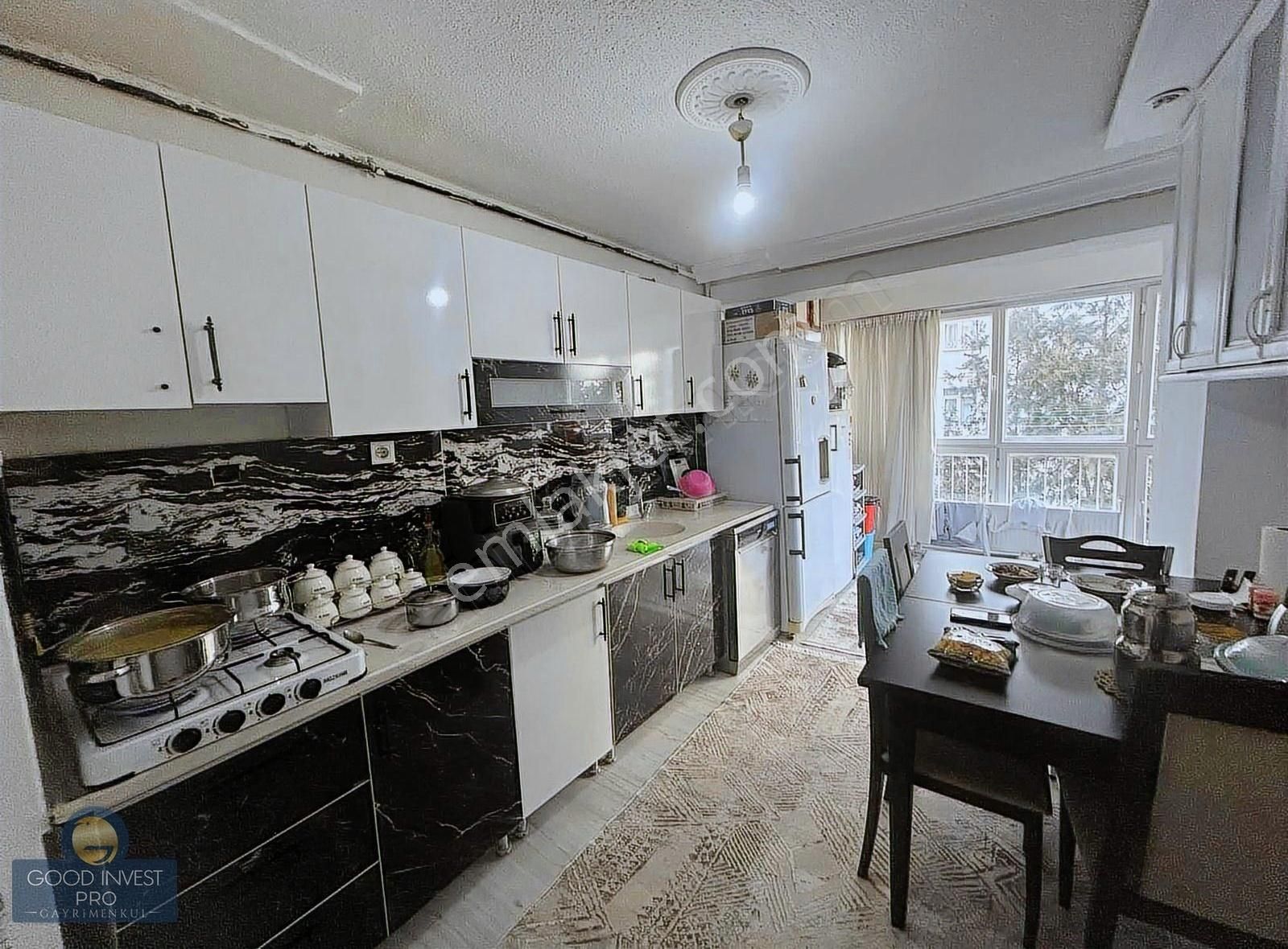 Batıkent Uğur Mumcu 3+1 Satılık Yapılı Daire