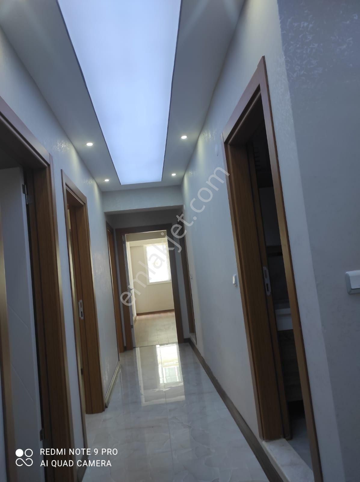 Didim'de Satılık 3+1 Ayrı Mutfak 2 Wclı Daire Asansörlü