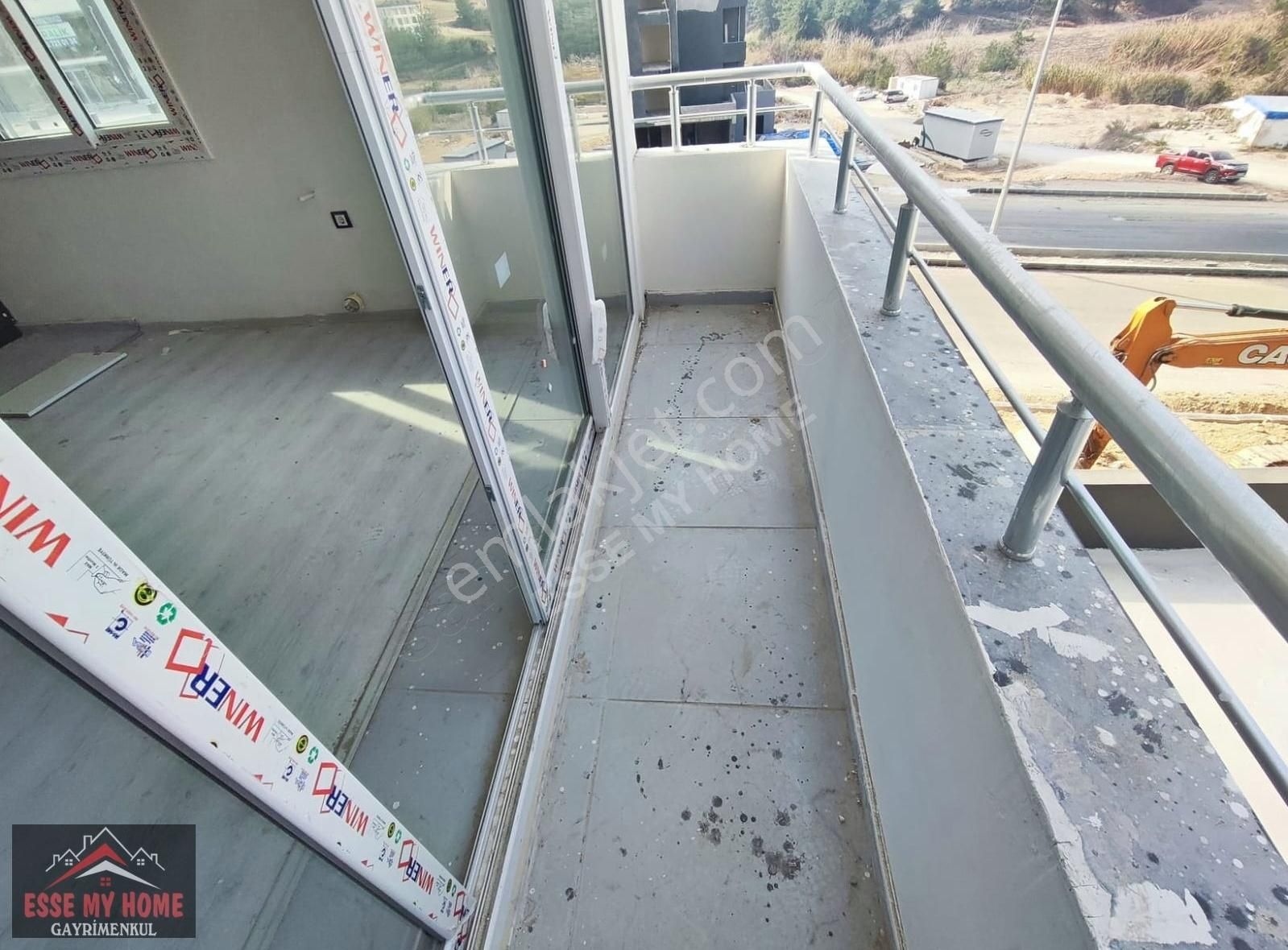 Esse My Home Dan Sarıçam Çınarlı Da Akkuyu Tokilere Yakın 1+1 - Görsel 8